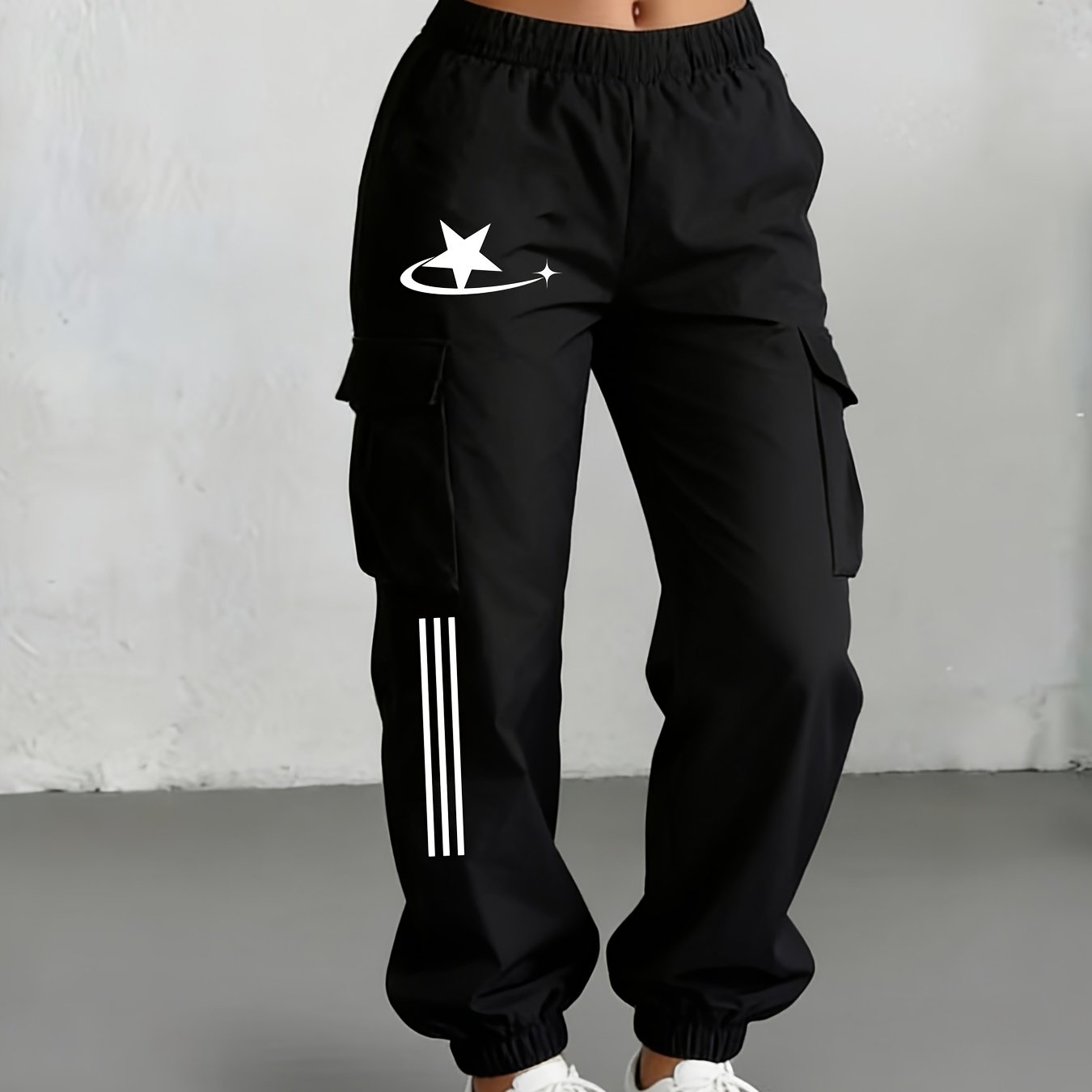 TEMU Women's Elastic Waist Cargo Jogger Pants With Star Vertical Stripe Print, Multi-pocket Loose Fit Casual Joggers, Street Style Fashion Bottoms.