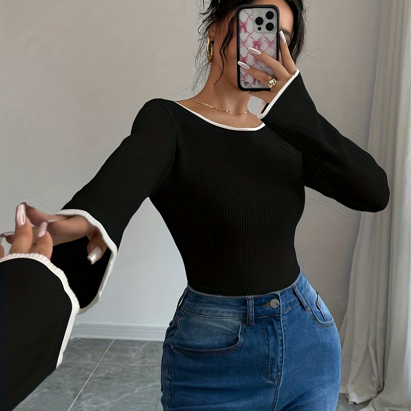 E-shop Damen Color-Block Oversized Pullover mit Rundhalsausschnitt, ausgestelltem Ärmel langen Ärmeln