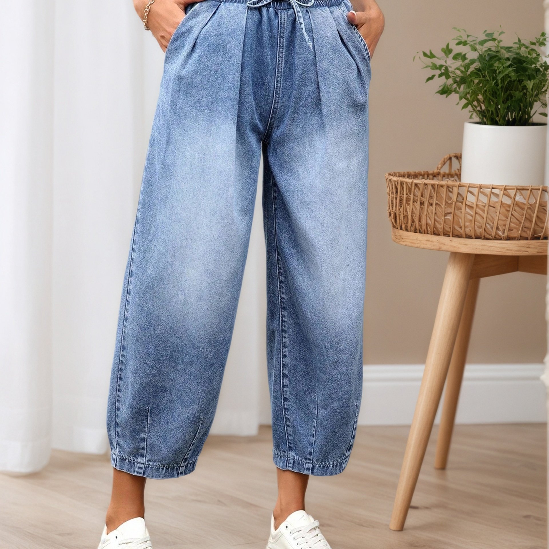 Image of Women's Wide-leg High-waisted Bell-bottom Jeans Pants With Gradient Color - Mid-rise Cone Trousers, Beltless Design & Drawstring Closure, Machine Washable For - Casual Wear ()