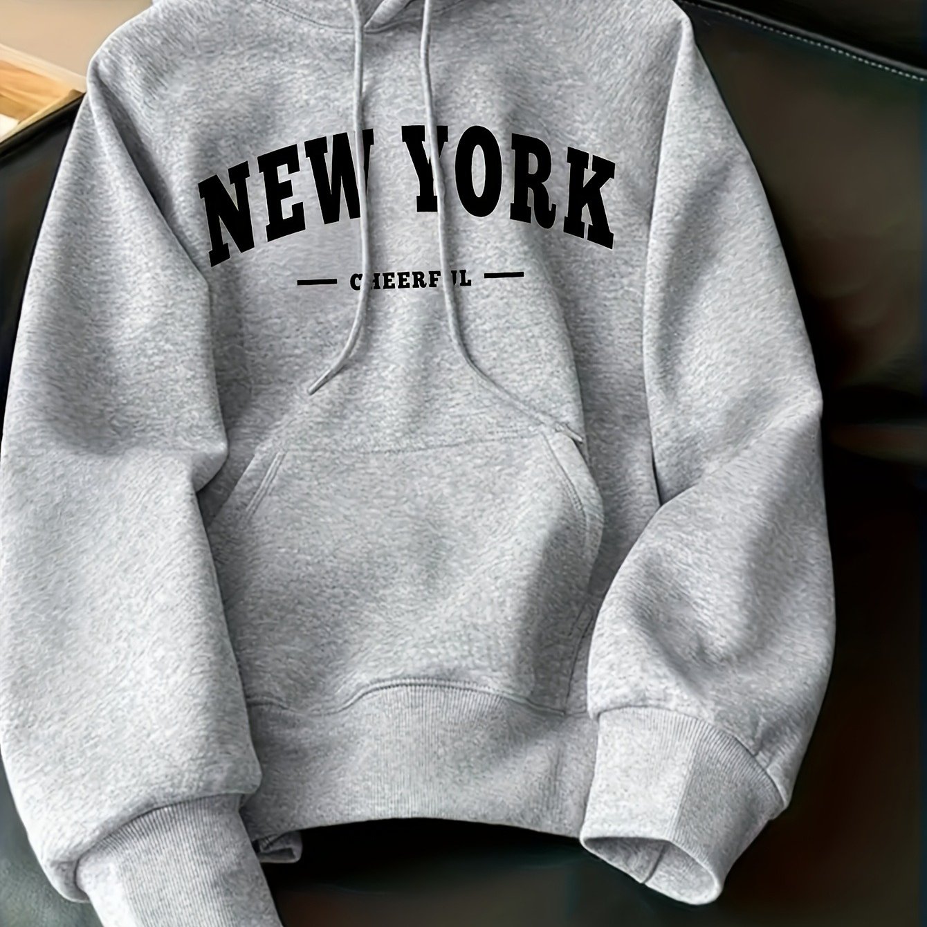 Image of Men' Gray Print Sweatshirt - Vintage Arch '' Lettering Hoodie With Kangaroo Pocket, Minimalist College Style Streetwear Pullover, Machine Washable Suitable For Casual Wear & Nyc Outfits