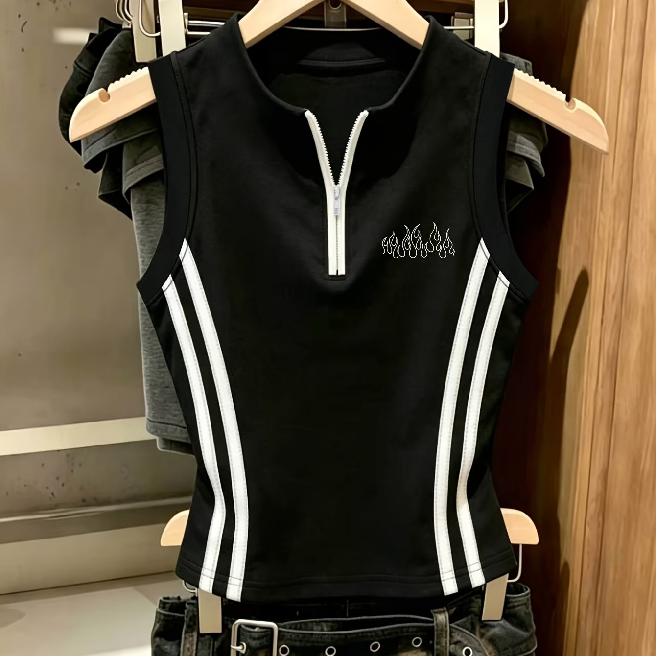 TEMU 여름 여름 여성용 탱크 탑, 디자인 주도 불꽃 라인 프린트 이지 캐주얼 스타일, 데일리 다용도 민소매 조끼