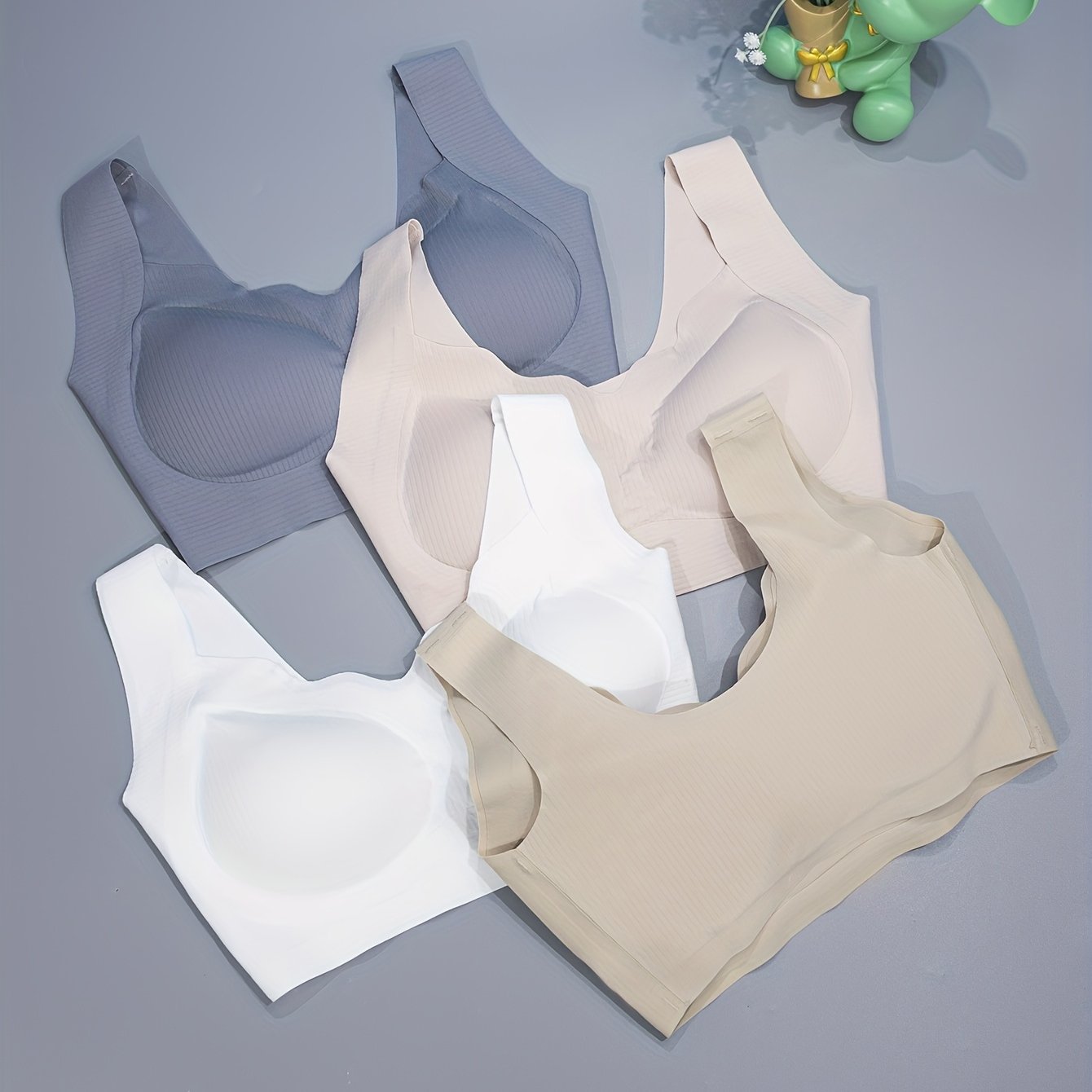 TEMU 4pcs Women's Fashion Adhesive Bra, And Wireless Underwear