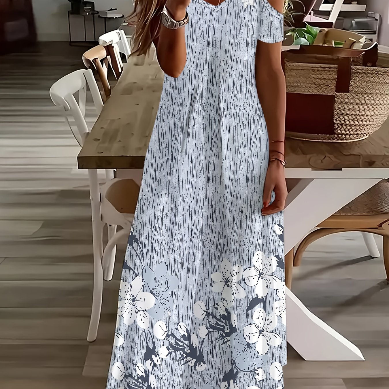 Image of Plus Size - Plus Size - Plus Size Women' Blue Floral Print V-neck Cold Shoulder Short Sleeve Maxi Dress | Uue Brand, Contrast Lace Details, Fit