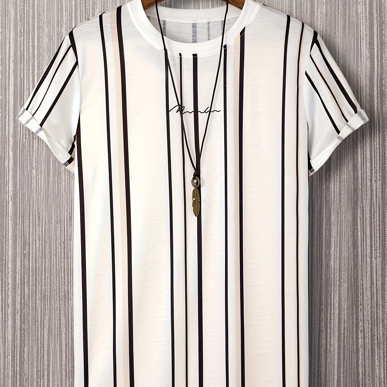 Image of Men's Casual T-shirt