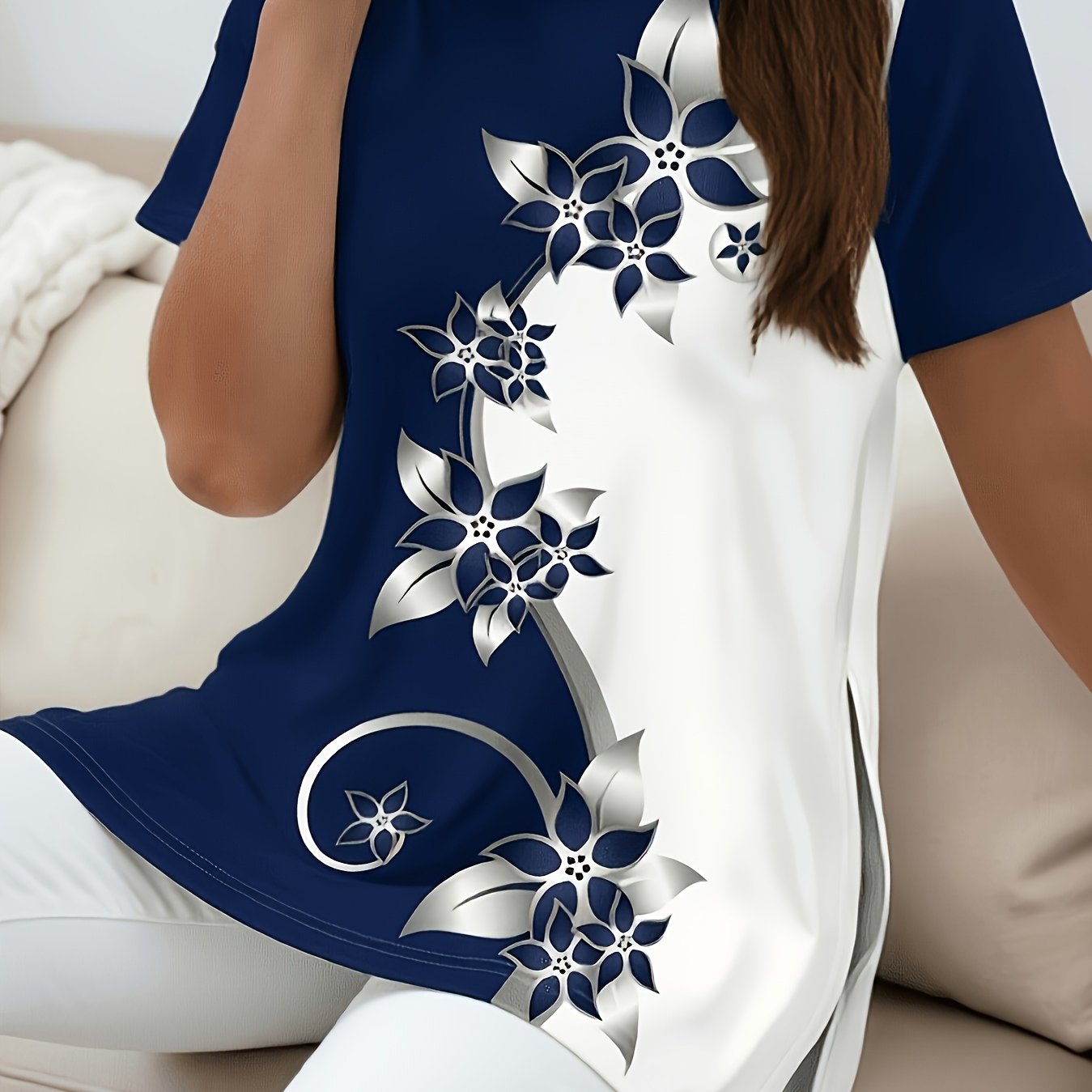 TEMU Label Code: Navy Blue And White Contrast Floral Short Sleeve Slit T-shirt, And Flattering Elegant Top