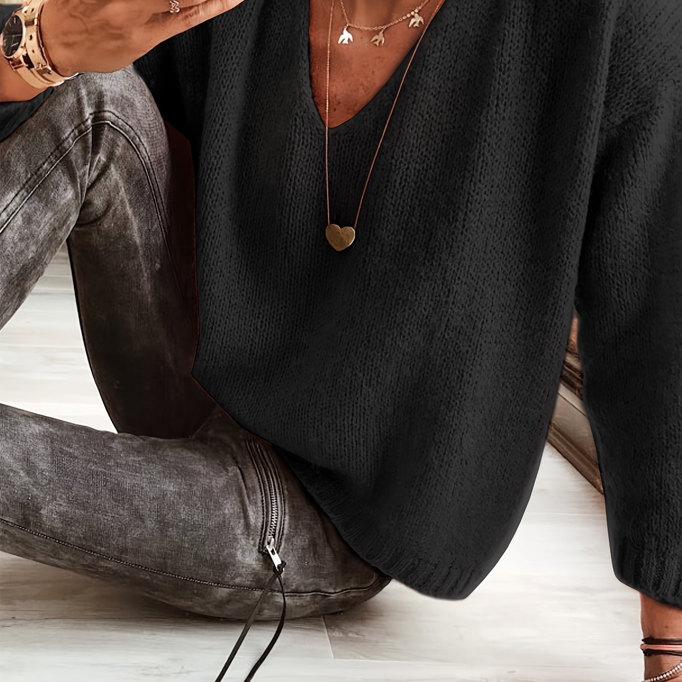 Easy Solid Color Shirt V-neck Loose Fashionable Lazy Style Autumn And Winter Inner Wear Sweater Pullover Long-sleeved Top