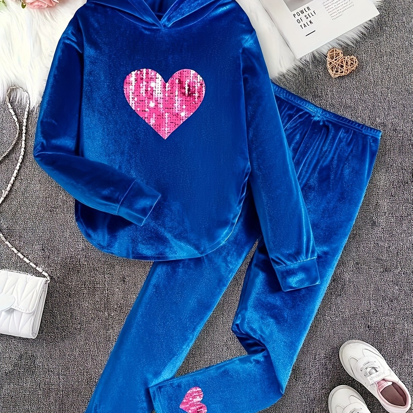 Image of 2pcs Girls Heart Pattern Print Long Pants And Hoodie Set, Soft Comfortable Autumn Outfit, Suitable For Outdoor, Christmas, Halloween