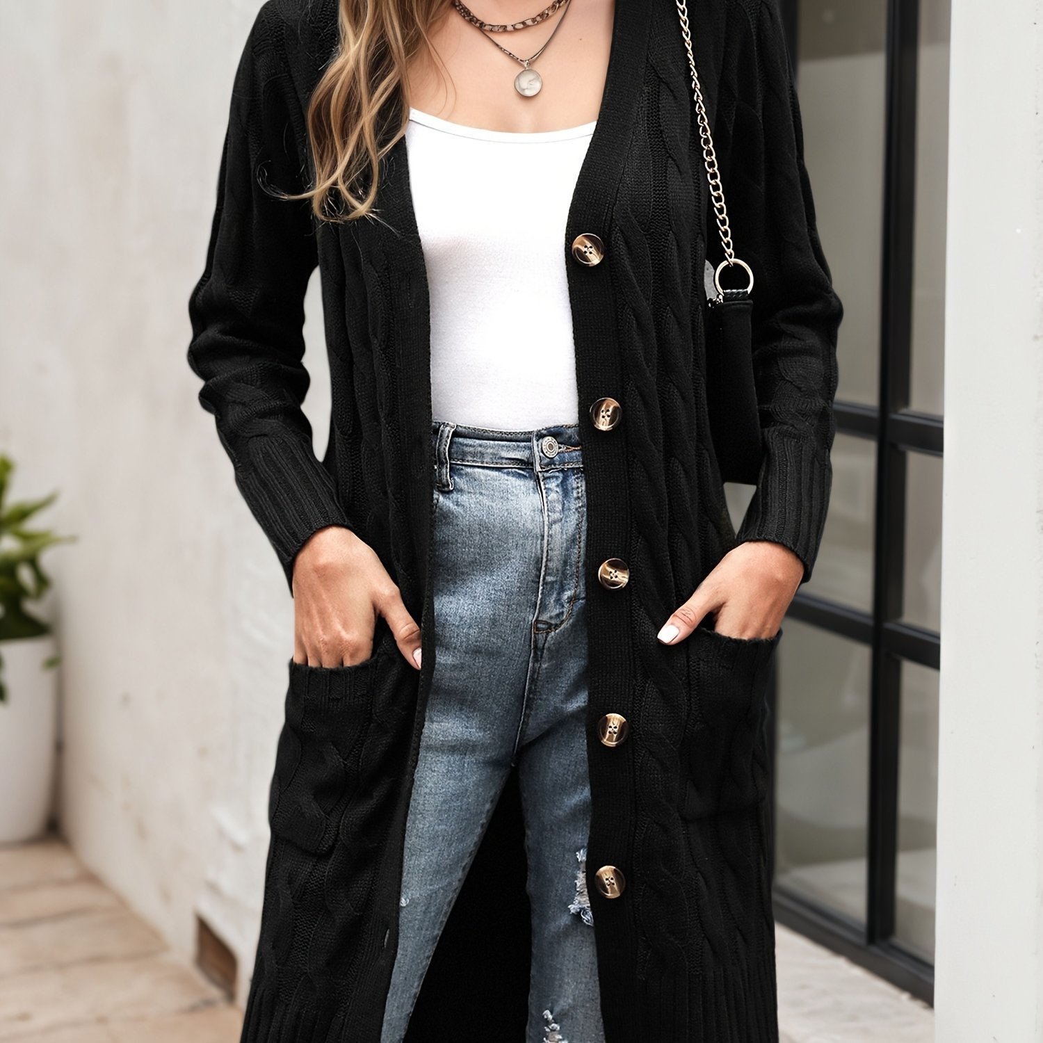 Image of Long Cardigan For Women With Pockets, Perfect For Autumn 2025. Features Long Sleeves And A Minimalist Solid , Ideal As A Gift For Halloween Or Christmas