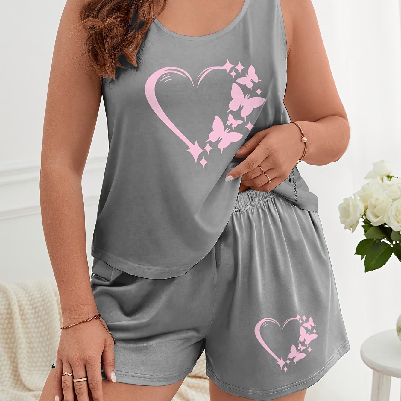 Image of Plus Size Women's Fashion Casual Comfortable Wearable Home Pajama Set Gray Minimalist Heart Print Tank Top & Shorts 2pcs Plus Size Sleepwear