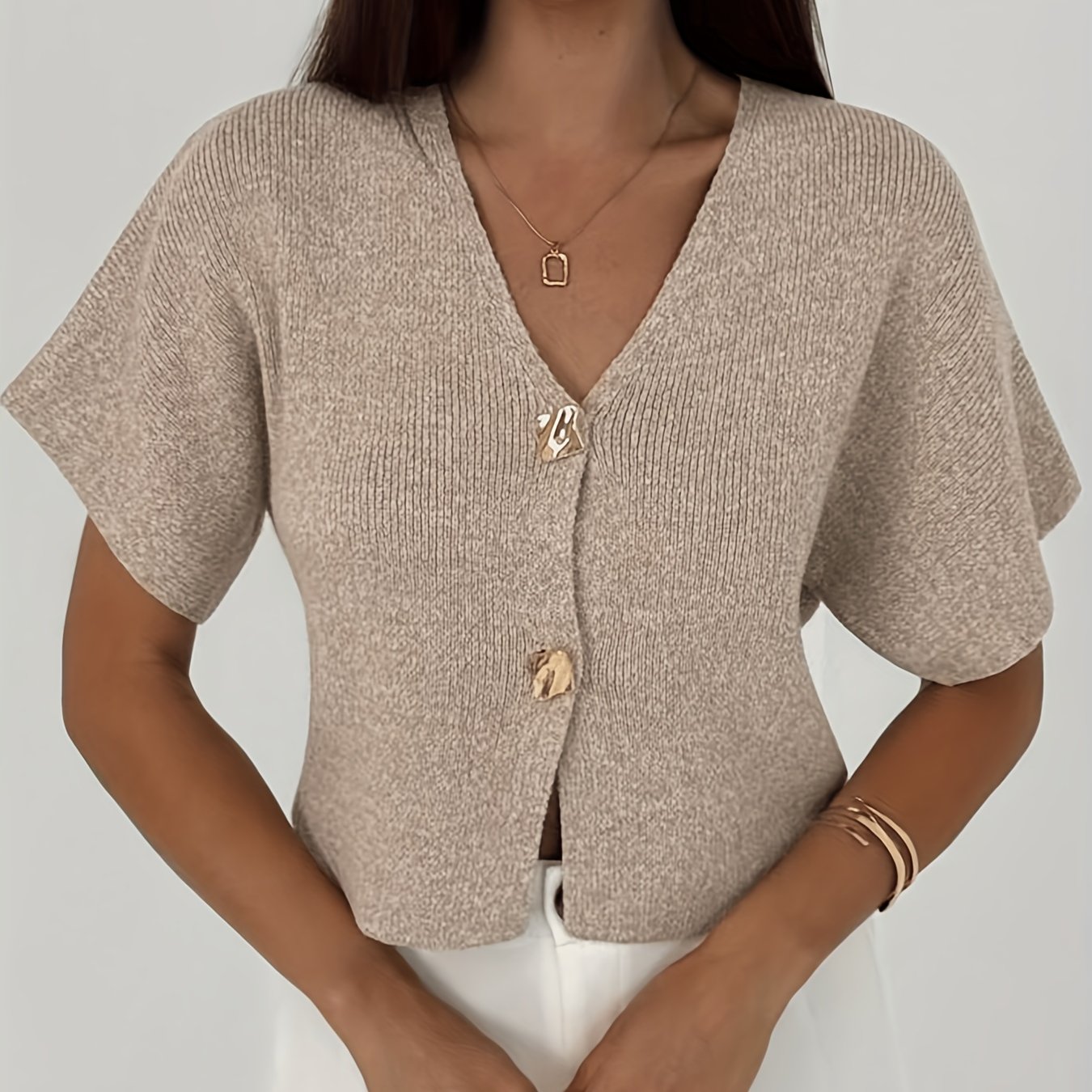 E-shop "QD1027015" Neues minimalistisches, modisches Büro- und Pendler-Cardigan mit tiefem V-Ausschnitt, kurzen Ärmeln und schmaler Knopfleiste,