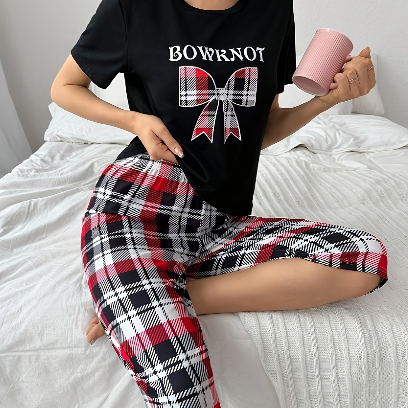 E-shop Casual Damen Rundhals-Top und Siebentelbst-Hose Karo-Pyjama-Set mit Schleife