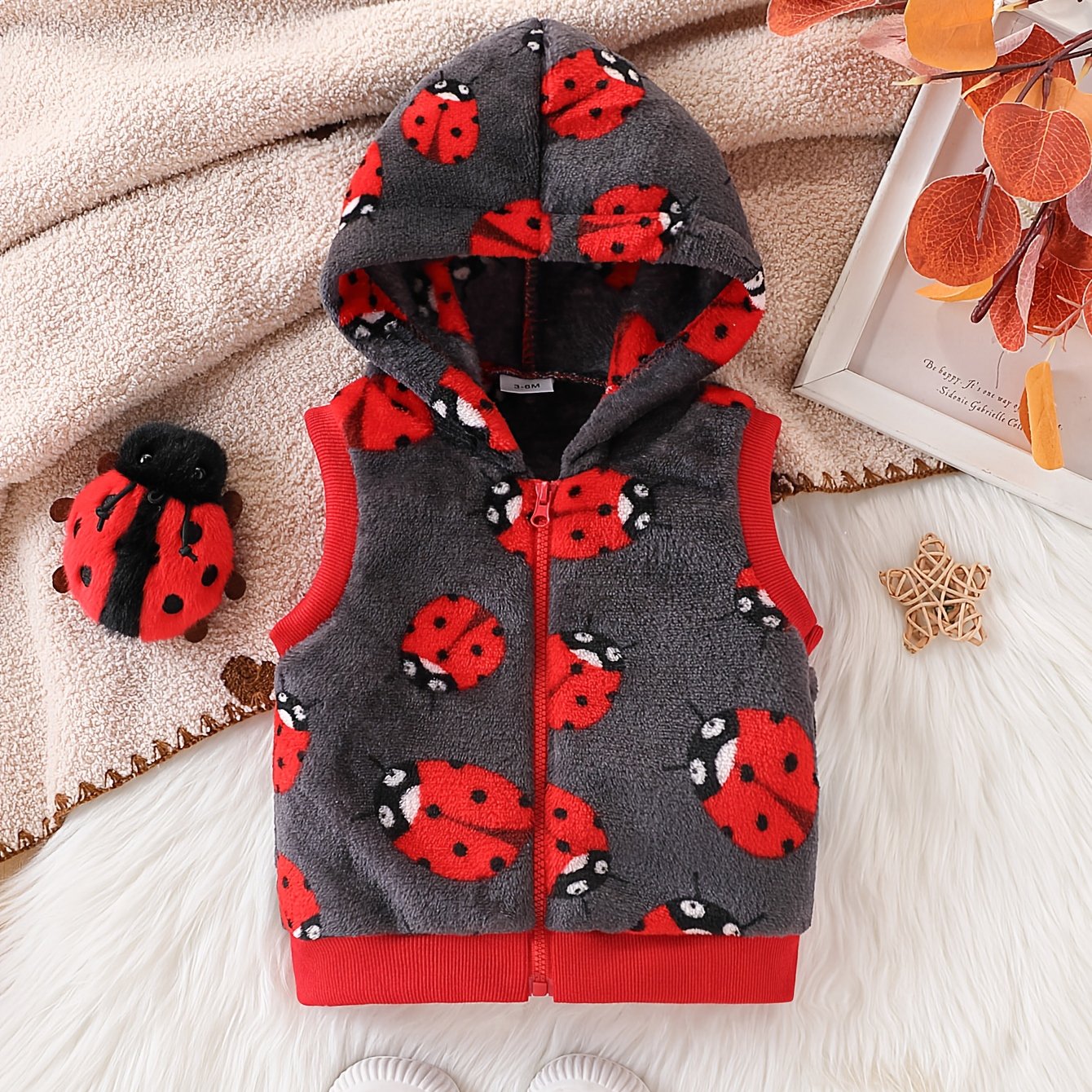 Girls' Plush Cute Ladybug Pattern Hooded Vest