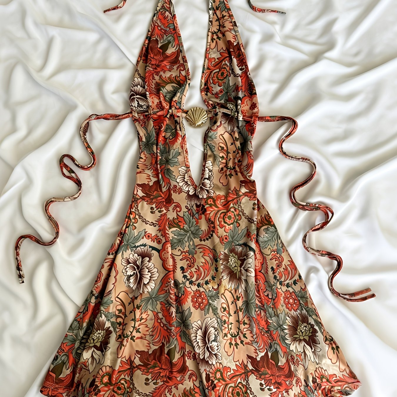 TEMU 2026 Summer New Women's Retro Floral Bohemian Beach Halter Neck Mini Dress, Deep V Neck Shell Embellishment Backless Fitted Skirt, Sexy Dress
