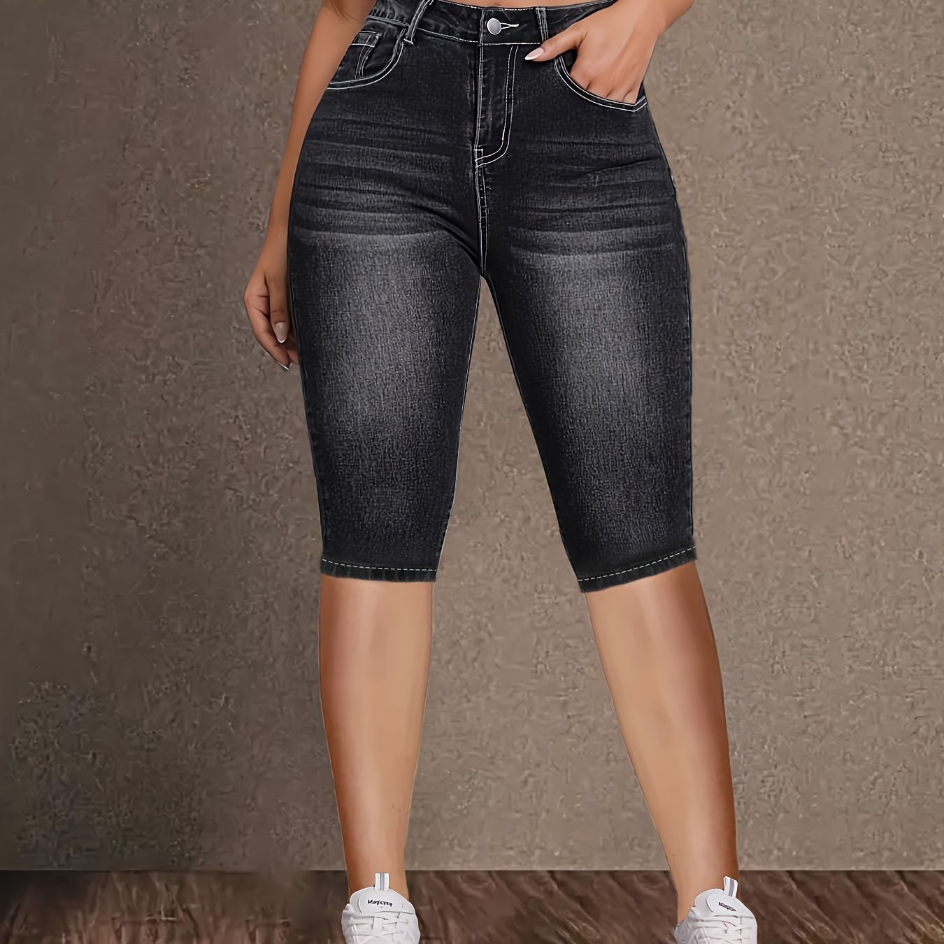 Solid Color Plus Size Embroidered Back Pocket Washed Denim Capri Pants High Waist High Stretch Casual Slim Fit Spring Summer Plus Size Jeans