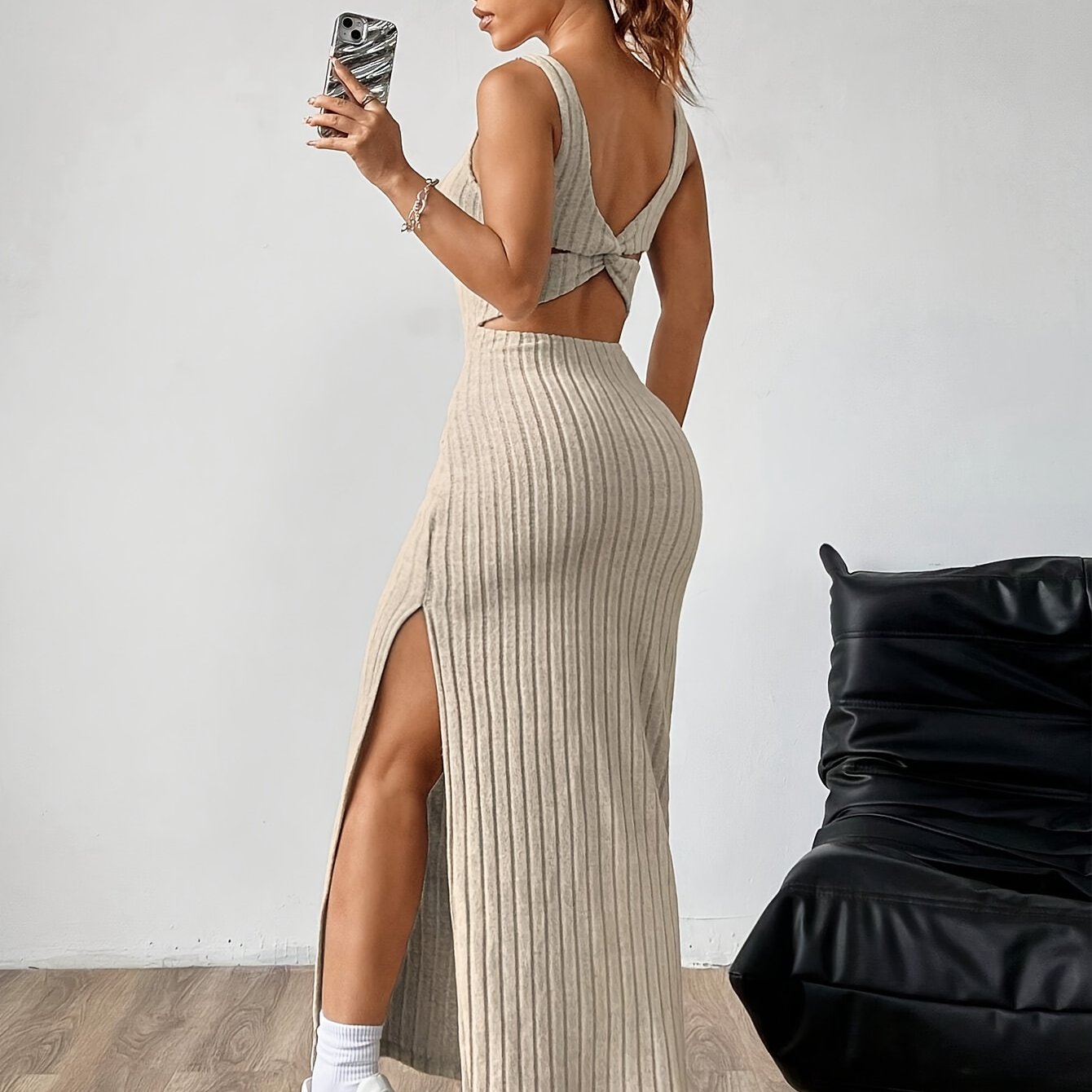 Women' Color Sleeveless Long Dress With A Twisted Back, Hollowed-out Sides, And A Slit Hem