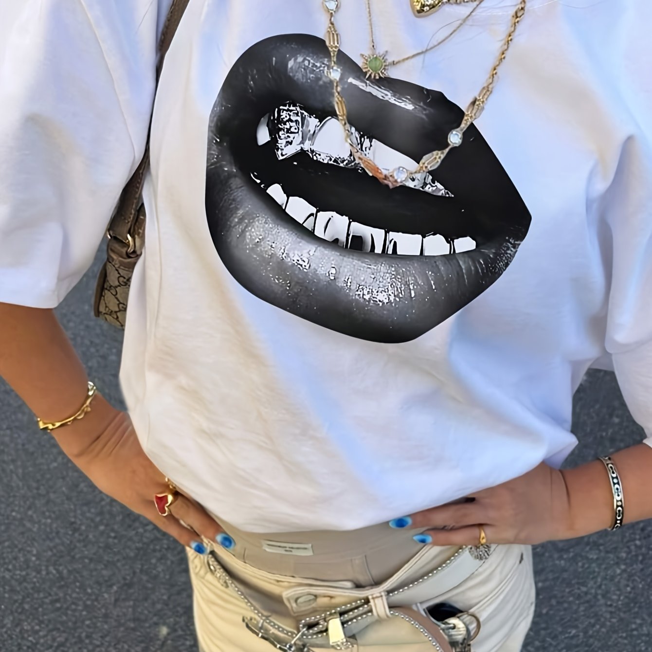 Image of 2026 Spring/summer New Women's Round Neck Fashion Cool Short Sleeve T-shirt, Summer Casual Oversized Drop Shoulder Tee With Circle Print