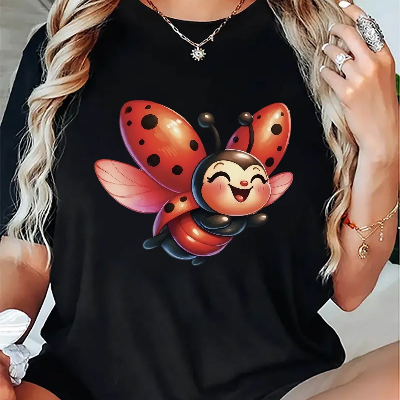 TEMU Adorable Ladybug Design T-shirt - Women's Short Sleeve Summer Top