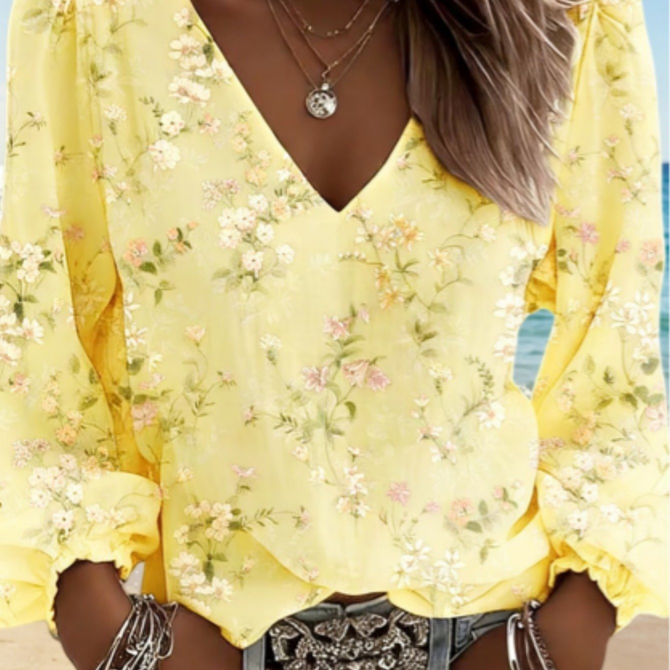 TEMU Chic And V-neck Top With Lantern Sleeves, Featuring A Vintage Ethnic . Ideal For Any Season, -washable Shirt Is Comfortable For Daily Use And
