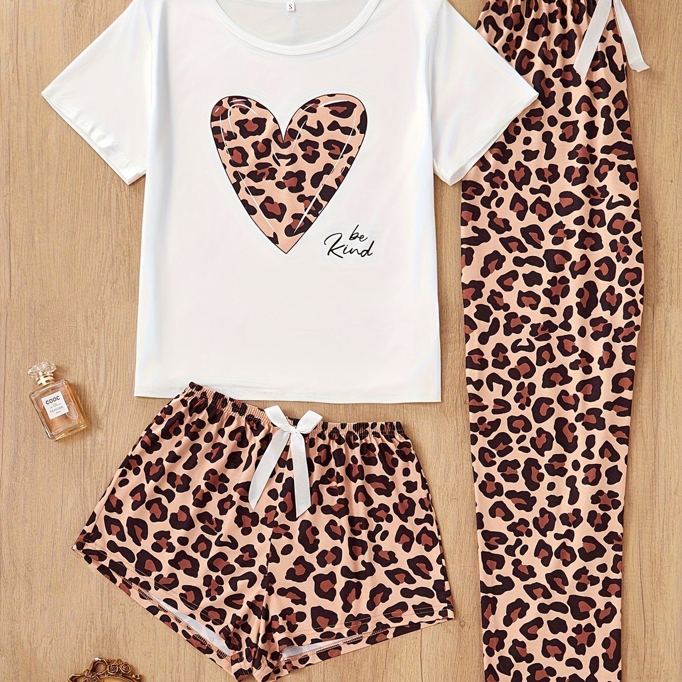 E-shop Damen Freizeit Leopard Print Herz Leopard Print Dreiteiliges Pyjama Set