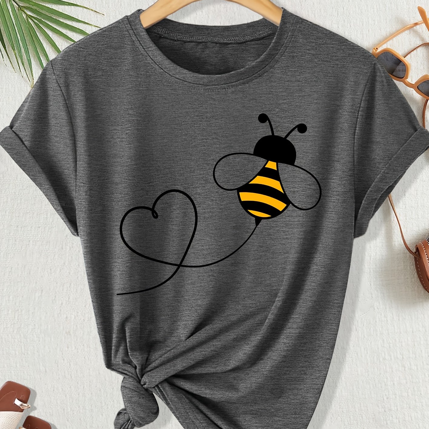 TEMU Spring/summer Women's Short-sleeve T-shirt With Bee And Heart Pattern Print, Round Neck, Casual Loose Fit, Plus Size, Fashionable And Versatile