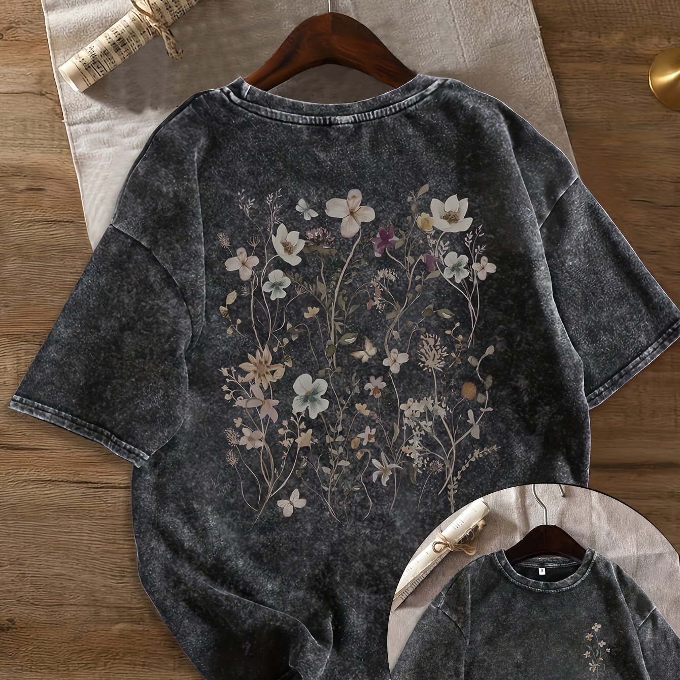 Image of Fashionable Vintage Snowflake Washed Floral Print, A Must-have Summer Fashion Item For Women