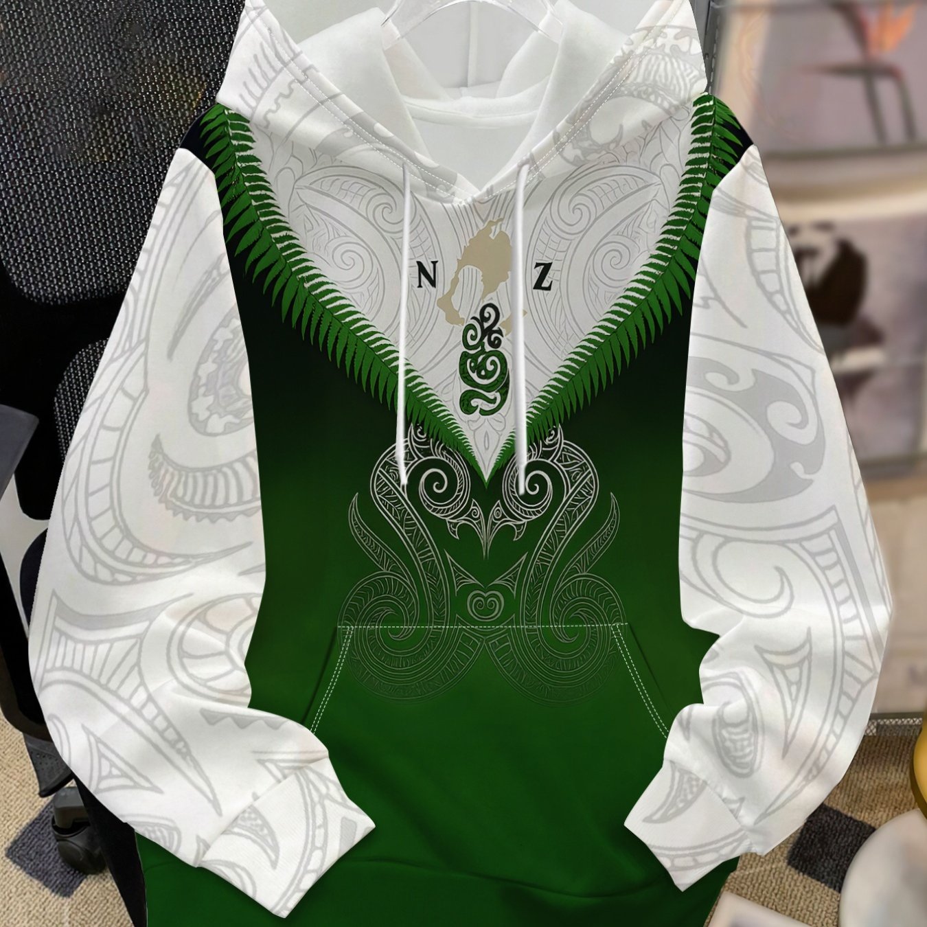 TEMU Hooded Sweatshirt For Men Designed For Spring And Autumn, Featuring A Maori Ethnic Style With A Print. This Casual Pullover Showcases New