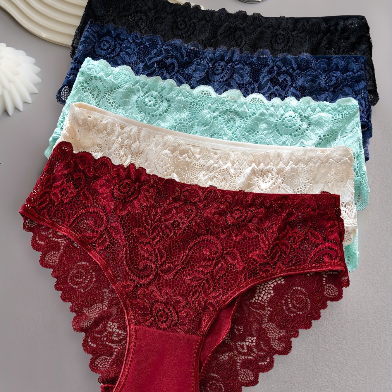 Image of 5pcs Women's Floral Lace Panty Set - Seamless Non-sheer Triangle Underwear With Soft Lace Trim, Solid Color Comfortable Panties Suitable For Casual Attire, Hand Washable Elegant Briefs