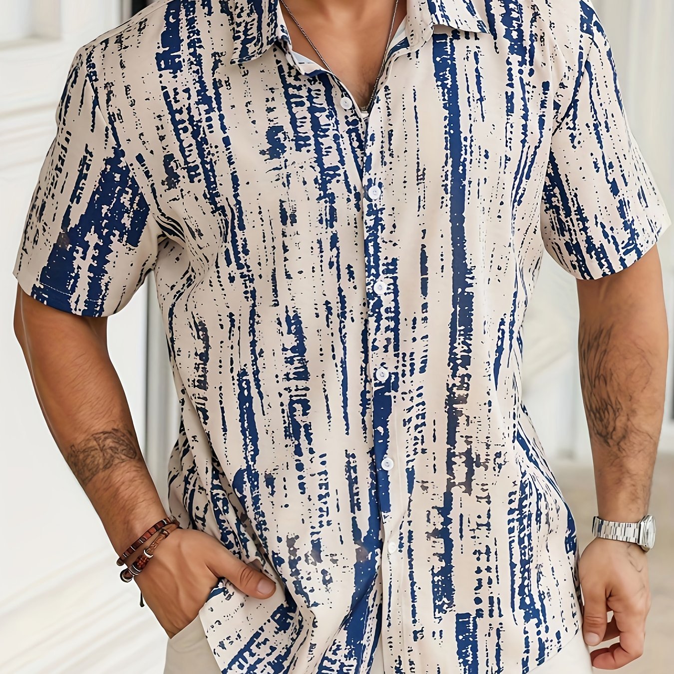 E-shop Herren-Hawaii-Hemden mit Batik-Druckdesigns. Sie sind aus bequemem Polyester-Spandex-Gewebe gefertigt, das knitterarm, atmungsaktiv pflegeleicht