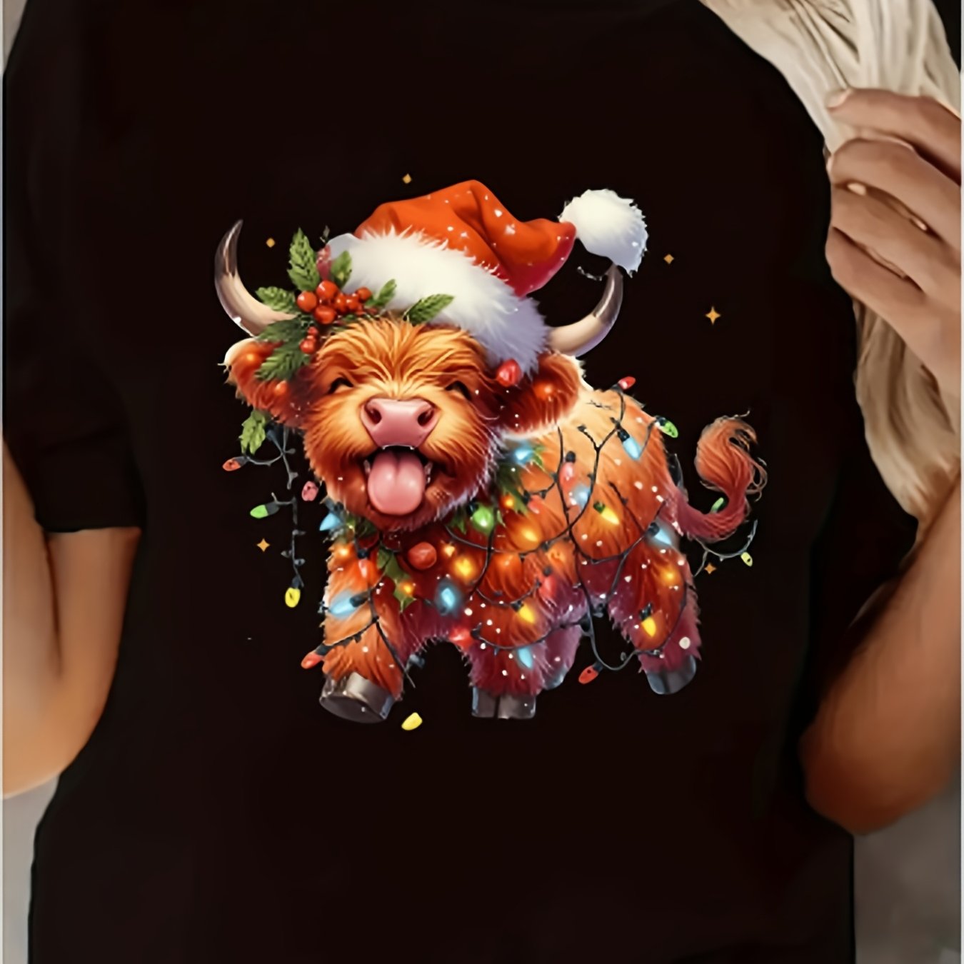 TEMU Men's And Women's Scottish Highland Cow Christmas T-shirt, Black With Red Green Santa Hat And Holly, Same Style For Men And Women 2026 Summer