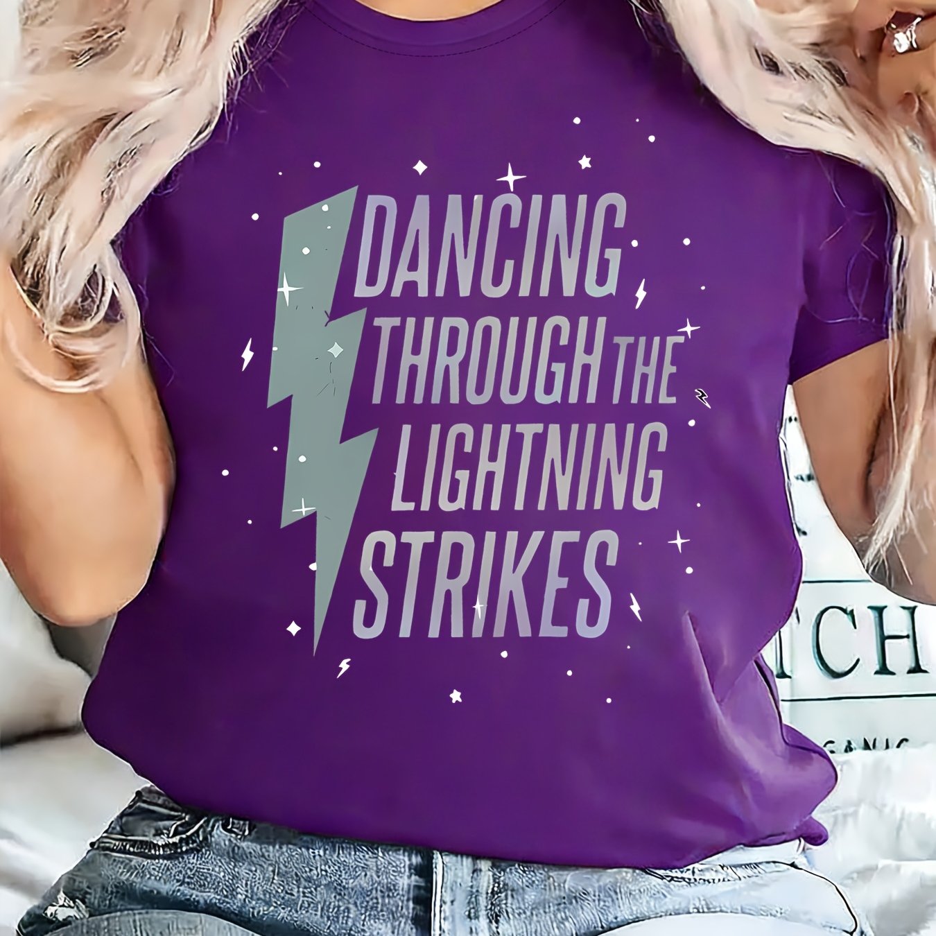 TEMU "dance Through Lightning" Graphic Print Short-sleeved, Regular Neck T-shirt, Women's Spring/summer Clothing, Casual, Lightweight And Breathable
