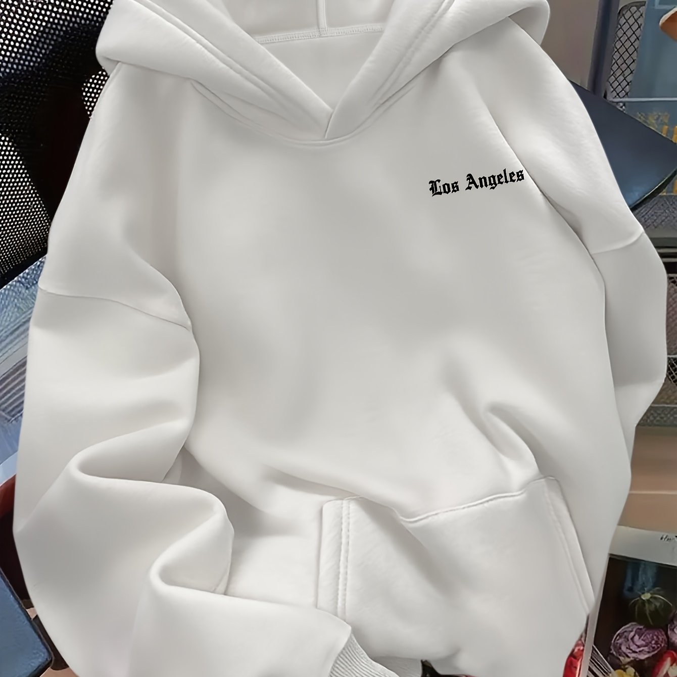 D92 Pullover Hoodie With Los Angeles Graphic Print, Perfect For Trendy Individuals And Office Workers . This Oversized Sweatshirt Is Ideal For Autumn And Winter, Designed For Women