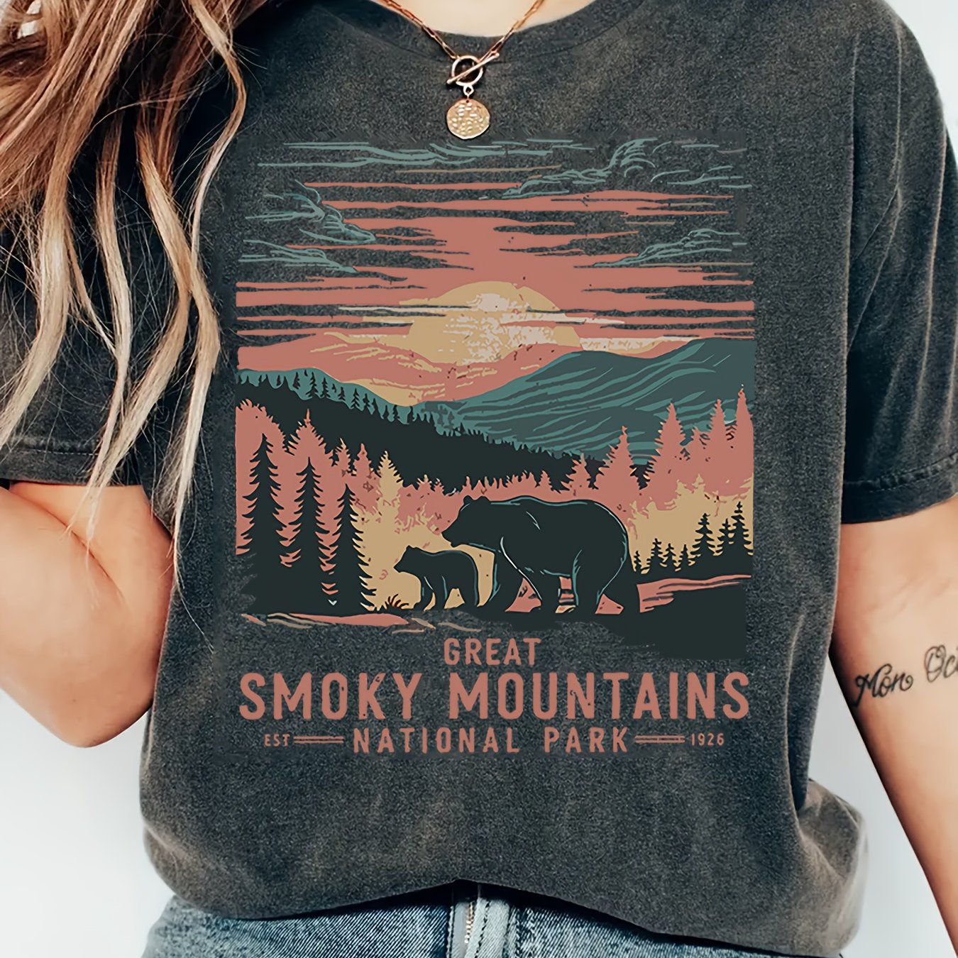 E-shop Plus Size - Plus Size - Plus Size T-Shirt mit Buchstabenprint, Kurzarm Rundhals Freizeitoberteil, Sommer und Frühling, Damen Oversize Kleidung