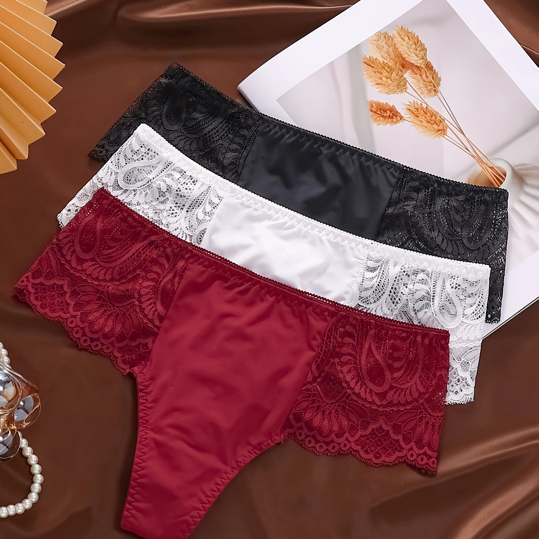 Set Of 3 Women's Exquisite Lace Panel Low-rise Thong Panties