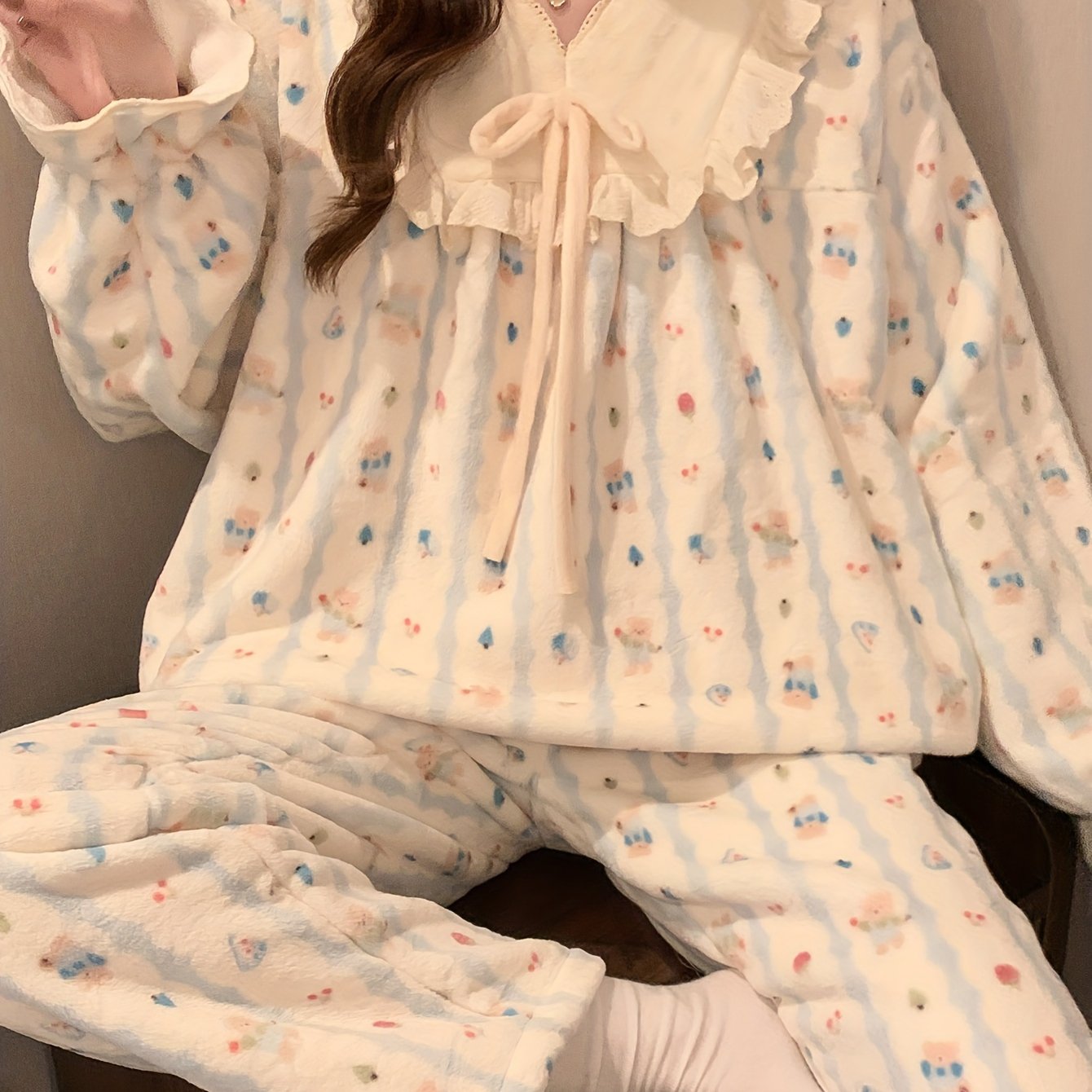 TEMU Coral Velvet Pajamas For Women Autumn And Winter Models With Extra Velvet And Thickening, Warm Long Sleeves And Pants, Sweet And Cute, Home