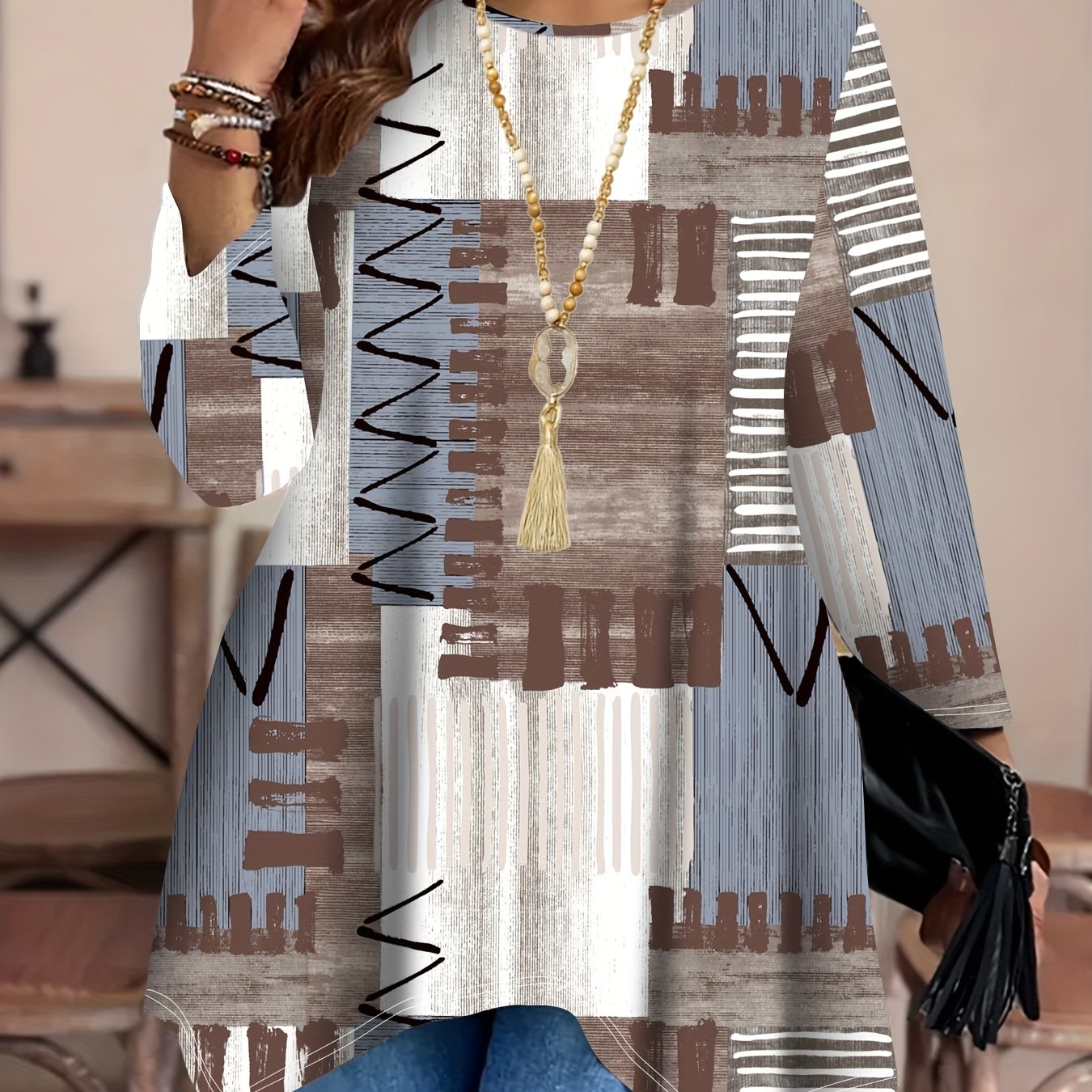 Image of Plus Size, Trendy Plus Size Color Block Contrast Full Print Round Neck, Asymmetrical Hem Loose Top, Spring Summer Casual Elegant Long Sleeve Top, Women's Plus Size Clothing