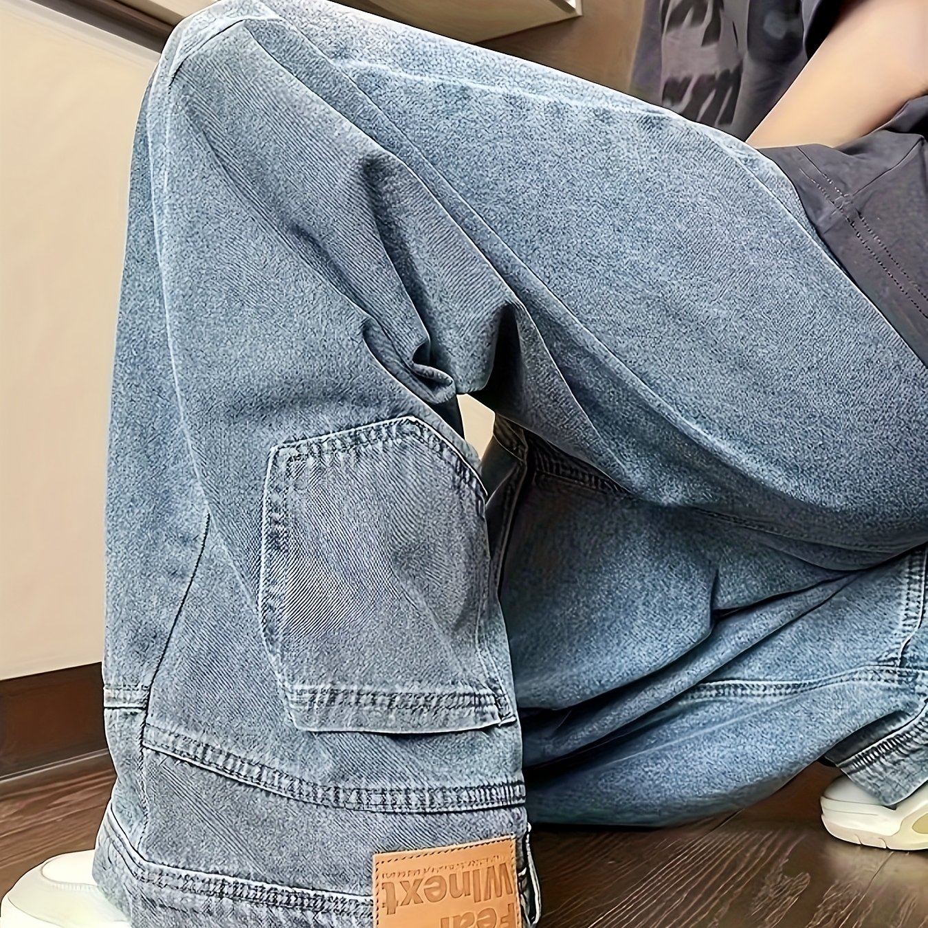 Image of Men' Vintage Washed Wide-leg Jeans Suitable For - High-street Inverted Reversed Pocket Wide-leg Trousers, Machine Washable Stretch, Versatile Casual Pants For Streetwear (regular Fit)