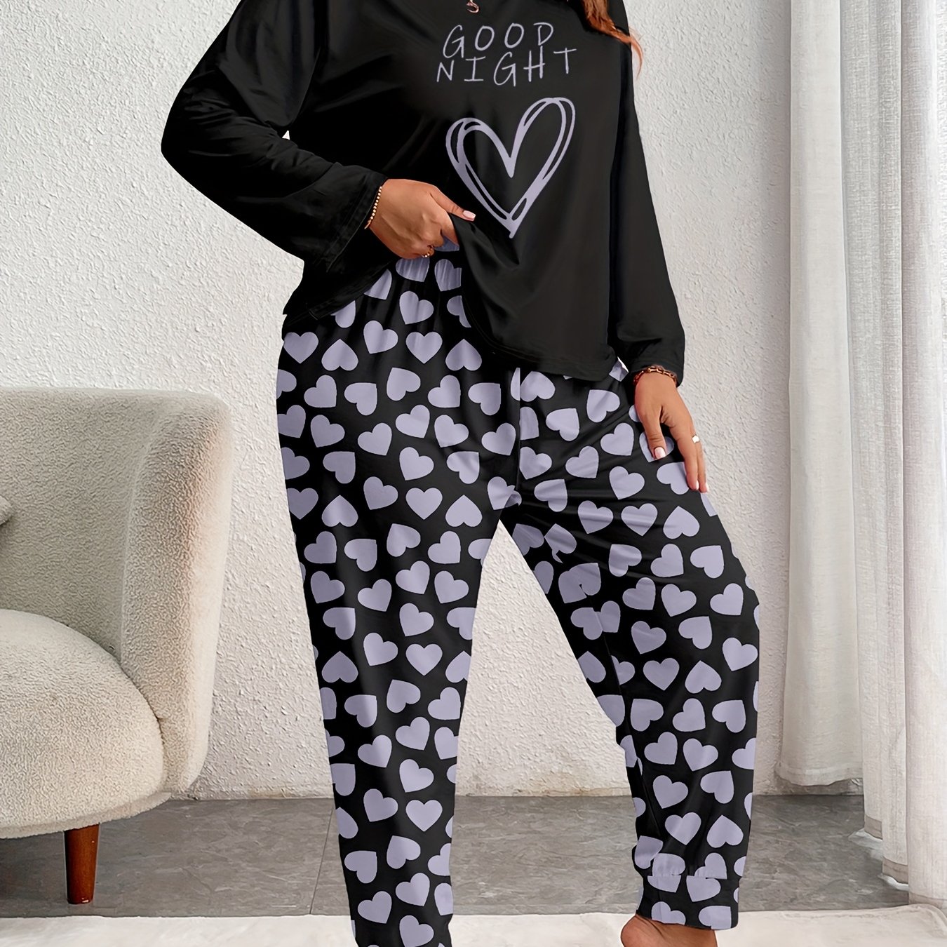 Women's Comfortable Plus-size Heart Print Pajama Set - Long Sleeve & Pants, Soft Polyester , Machine Washable, Autumn, Plus Size, Heart Print, Long Sleeve, Pajama Set