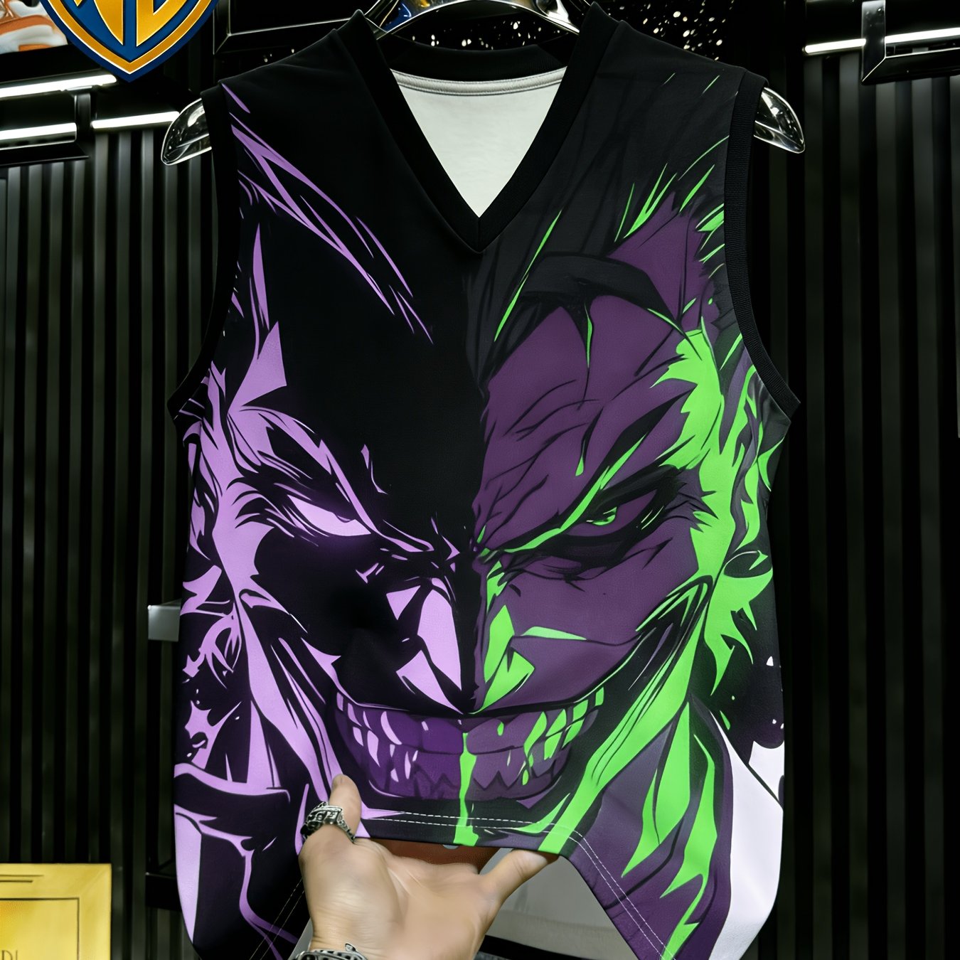 TEMU Joker Split Print V-neck Tank Top Men's Summer Fashion Sleeveless Comics Merchandise