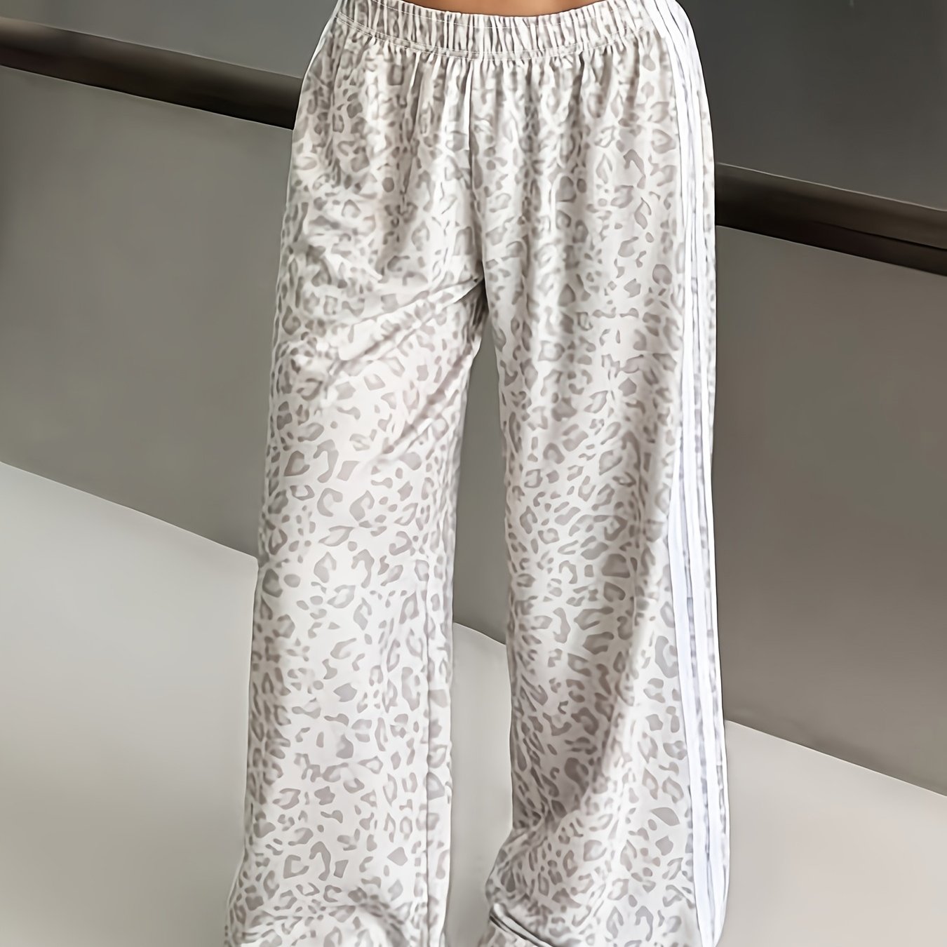 TEMU Women's Summer Elastic Waist Casual Versatile Commuting Wide-leg Sweatpants With Print
