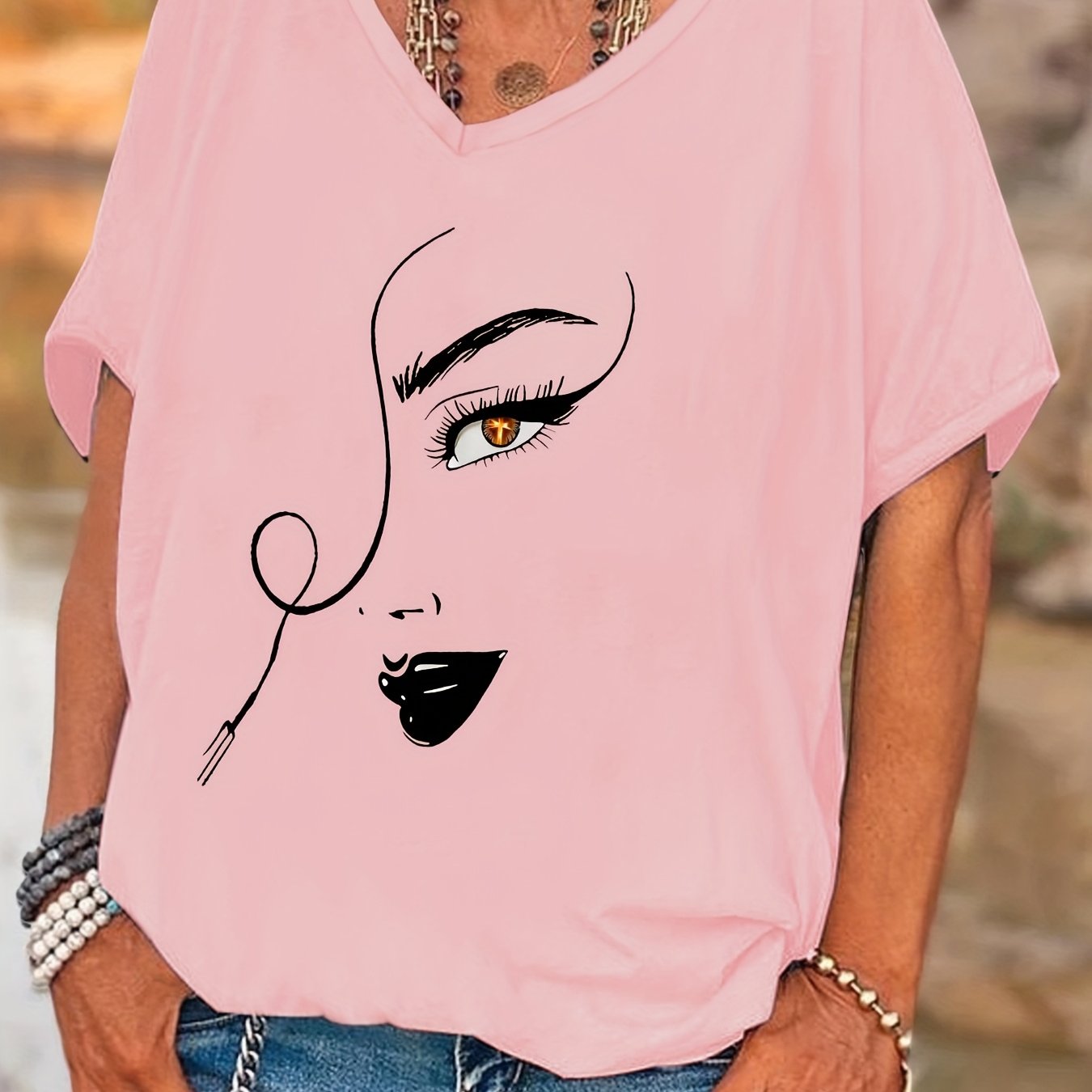 TEMU Plus Size, Plus-size Women's Fashion Casual Simple Faith Portrait Print V-neck Short-sleeve T-shirt, Loose Batwing Sleeve Design, Suitable For