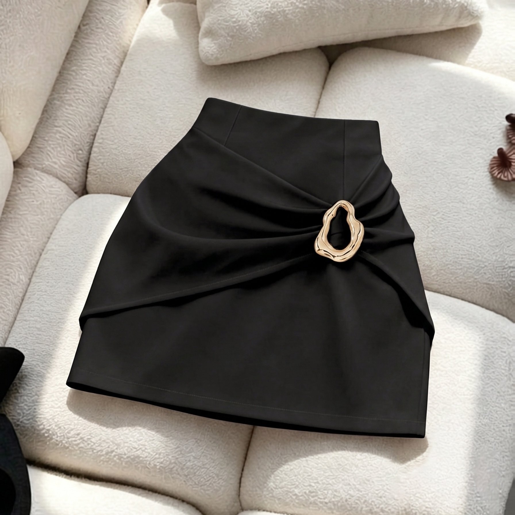 TEMU Women's Elegant Slim Metallic Buckle Pleated Short Skirt