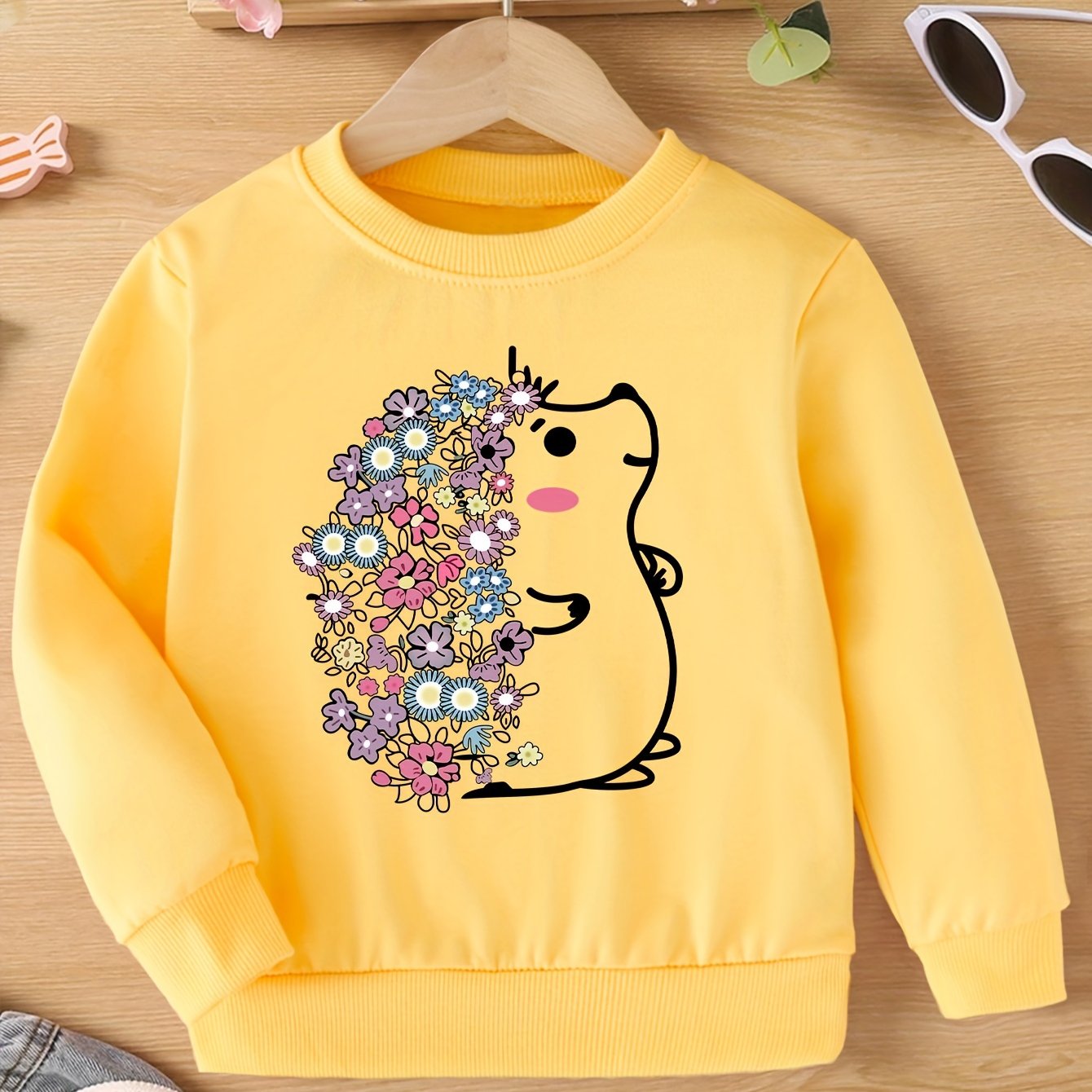 Xmqx2109 Trendy Hedgehog Flower Print Fun Round Neck Pullover Sweatshirt For Autumn And Winter