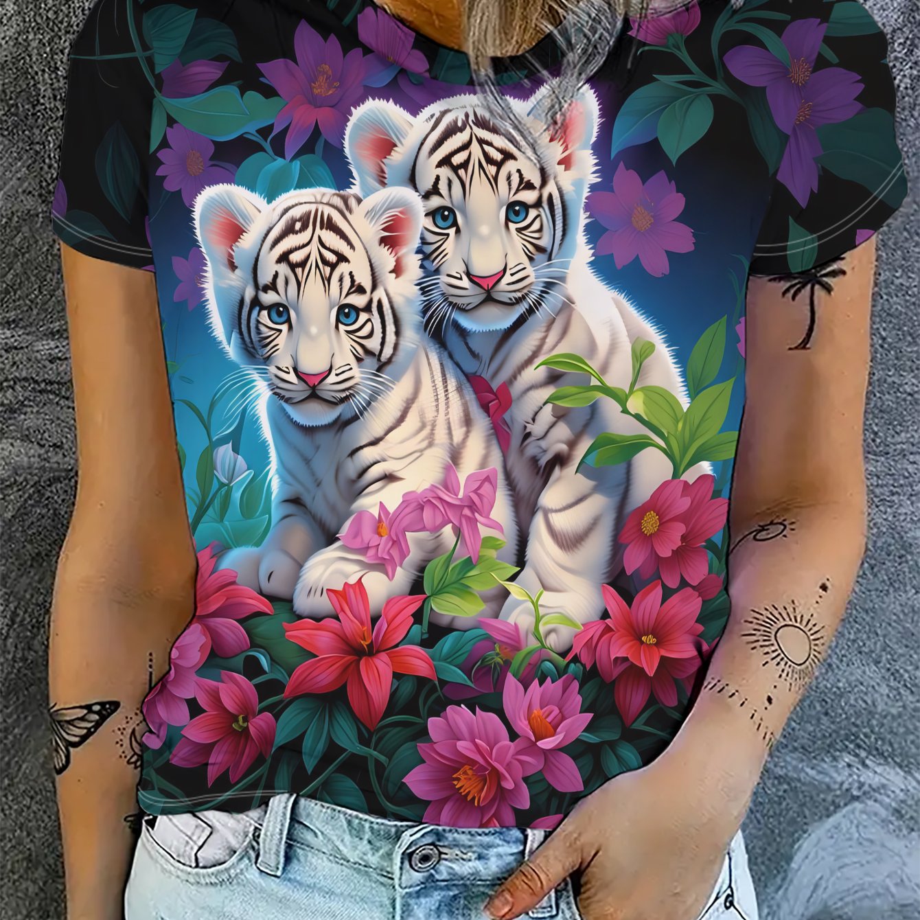 TEMU Women's Black Short Sleeve T-shirt With White Tiger Cub And Floral Print