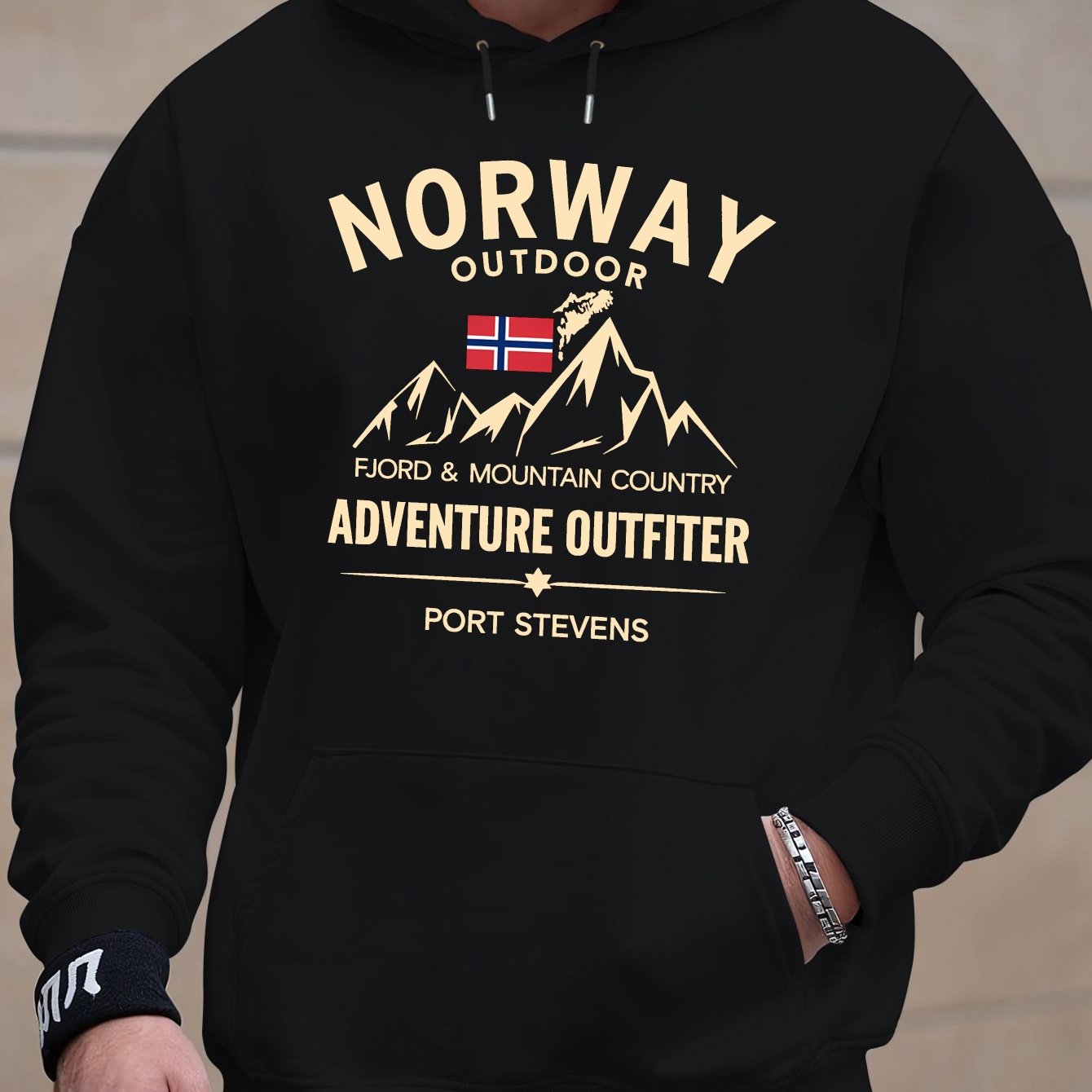TEMU Black Hoodie For Men From Norway, Featuring A Large Size And Street , Perfect For Autumn And Winter With A Soft Velvet Top, Making It An