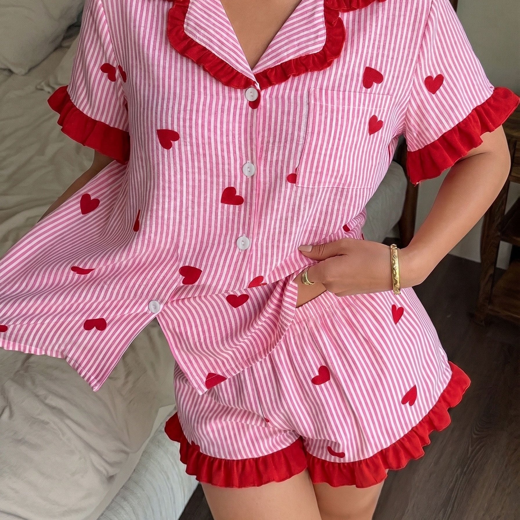 TEMU Women's Fashion Striped Small Heart Pattern Women's Set, Lapel V-neck Cardigan Short Sleeve Easy Loose Shorts