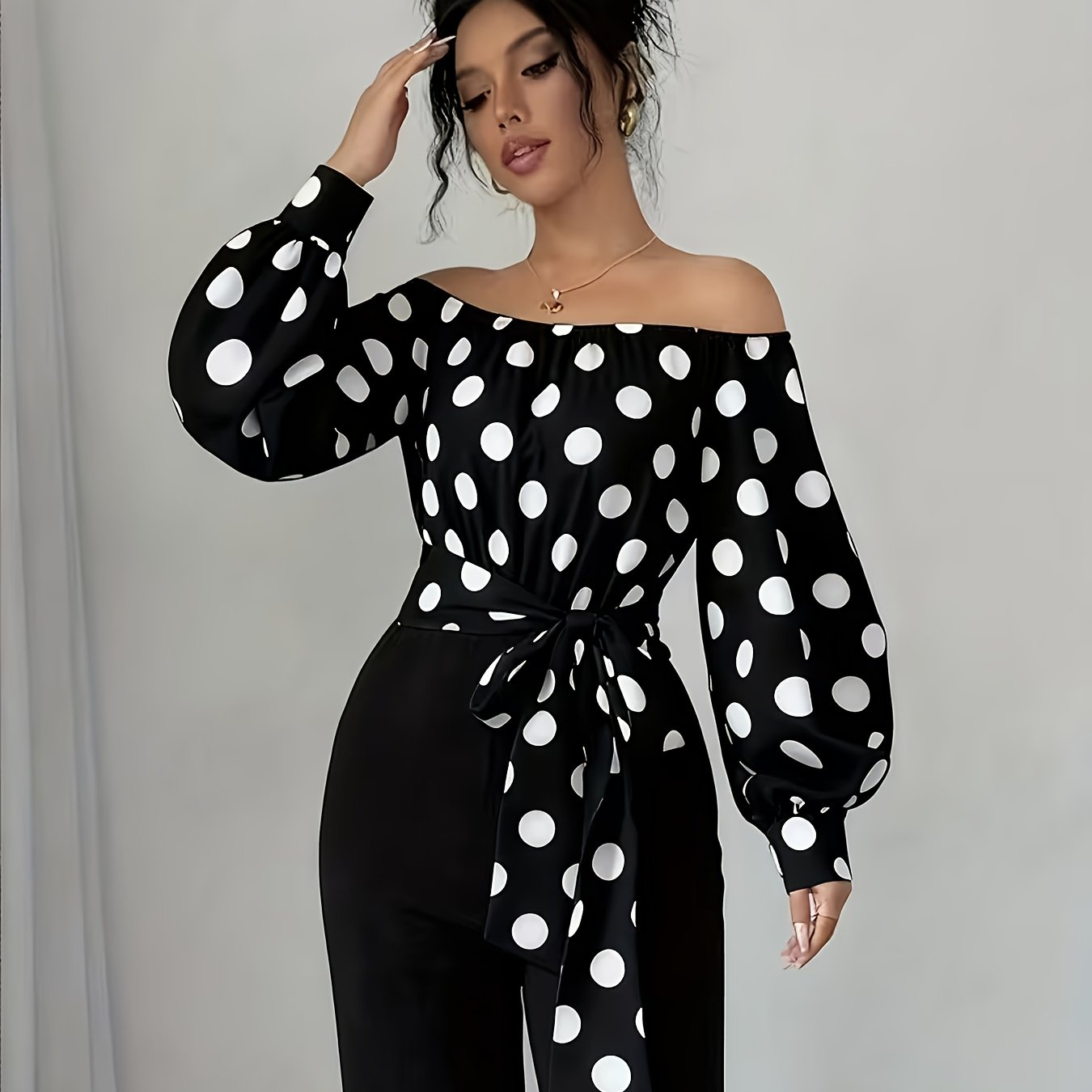 E-shop Frühling/Sommer Neu Damen Quadrat-Ausschnitt Laternenärmel -Rücken Elegantes Polka-Dot-Print Schulterfreies Urlaubsstil Puff-Langarmbluse,