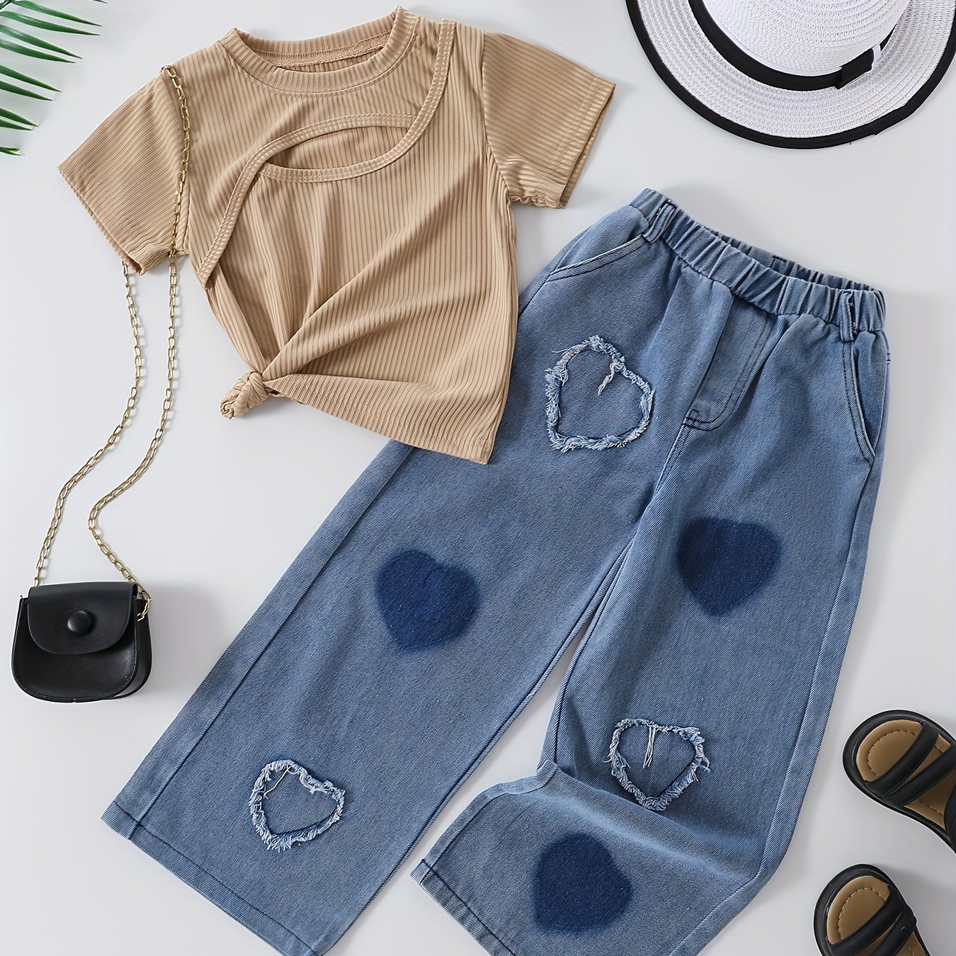 TEMU Girls' Fashion Set: Short-sleeve Ribbed Knit Top + Heart-print Denim Pants Set, Perfect For Outdoor