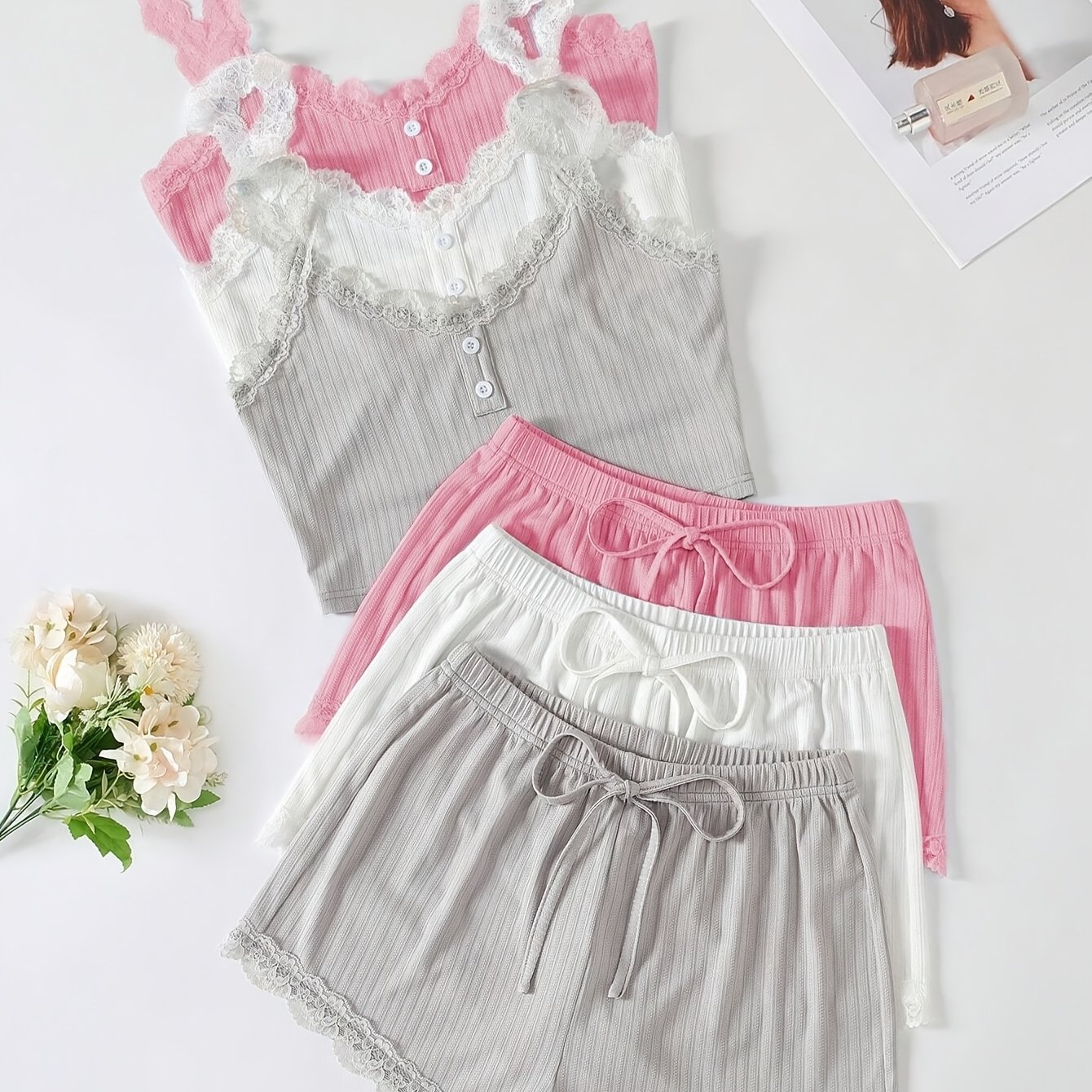 Spring And Summer New Women's Bow-decorated Solid Color Camisole Shorts Set, 3 Colors