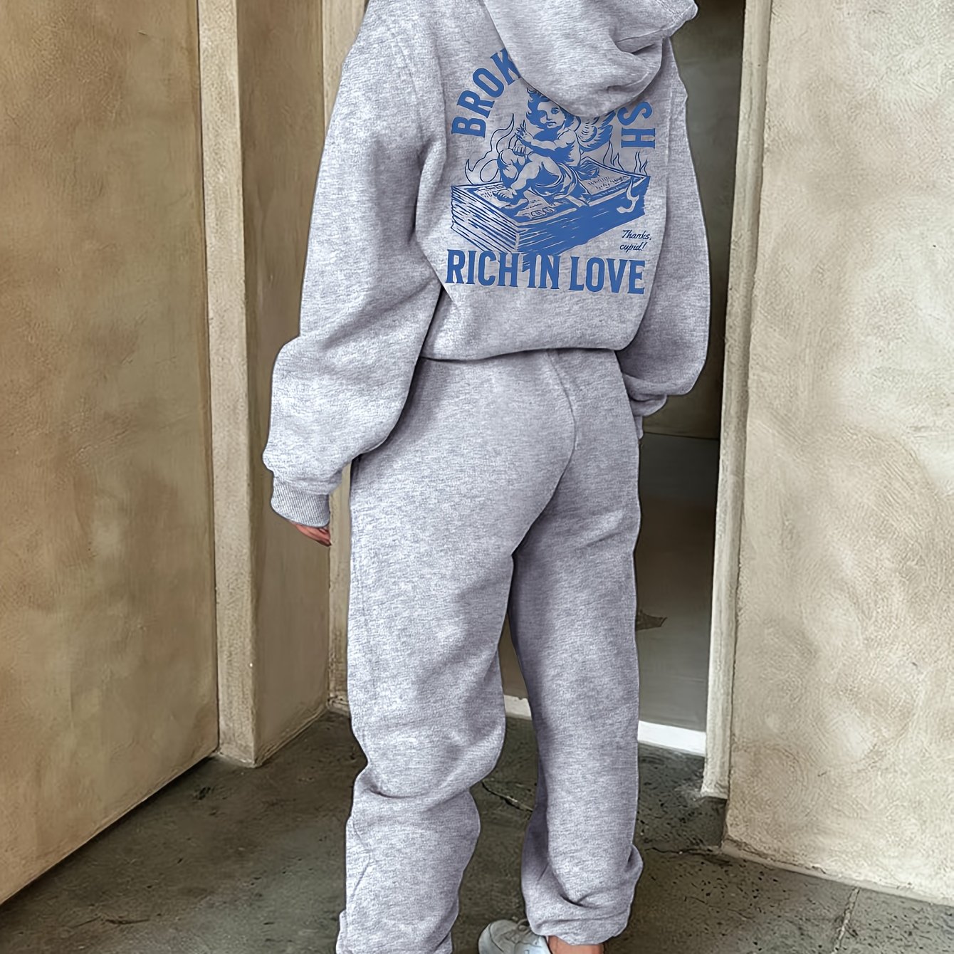 TEMU Conjunto de sudadera con capucha y pantalones para mujer, estilo casual, romántico y artístico con estampado moderno
