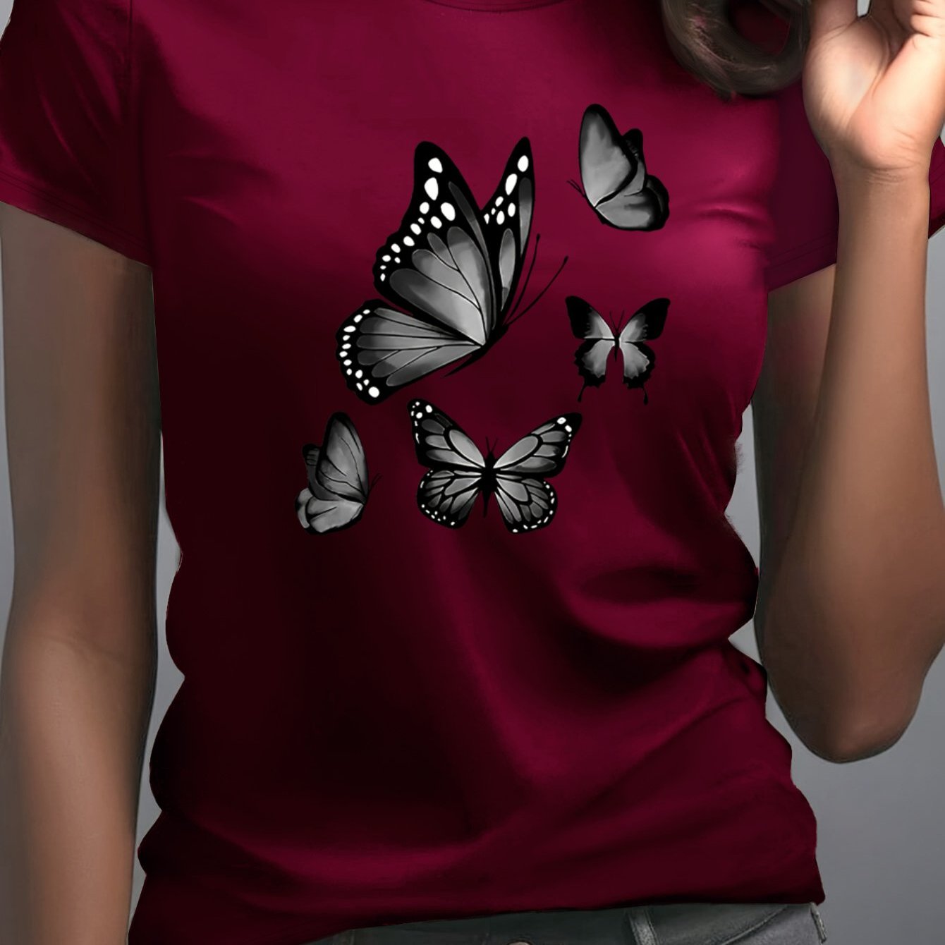 TEMU Women's Elegant Printed T-shirt - Summer Fashion, Stylish Design, Comfortable And Breathable, Round Neck Tee For Women, Soft Material, Ideal For